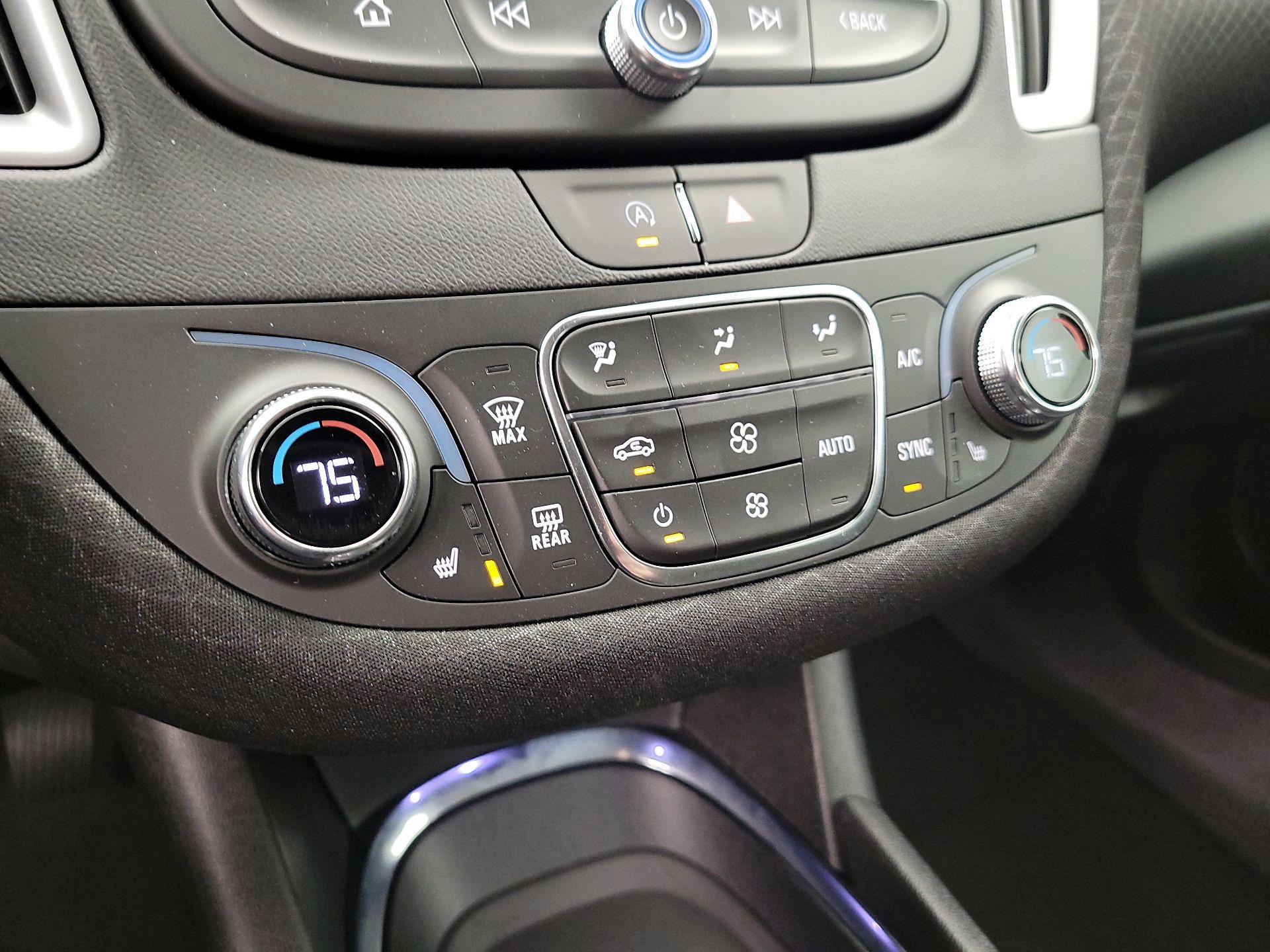 Thumbnail: 2023 Chevrolet Malibu - 16