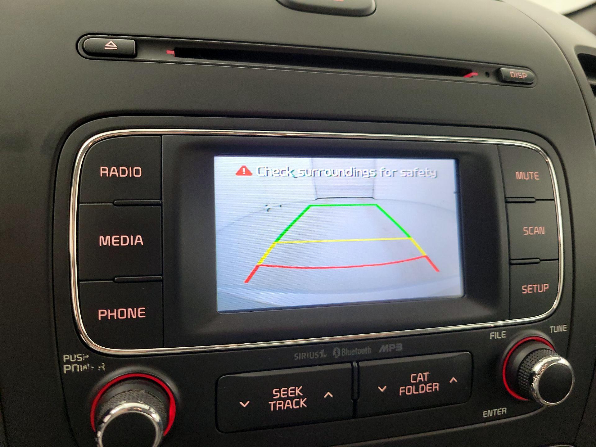 Thumbnail: 2016 Kia Forte - 14