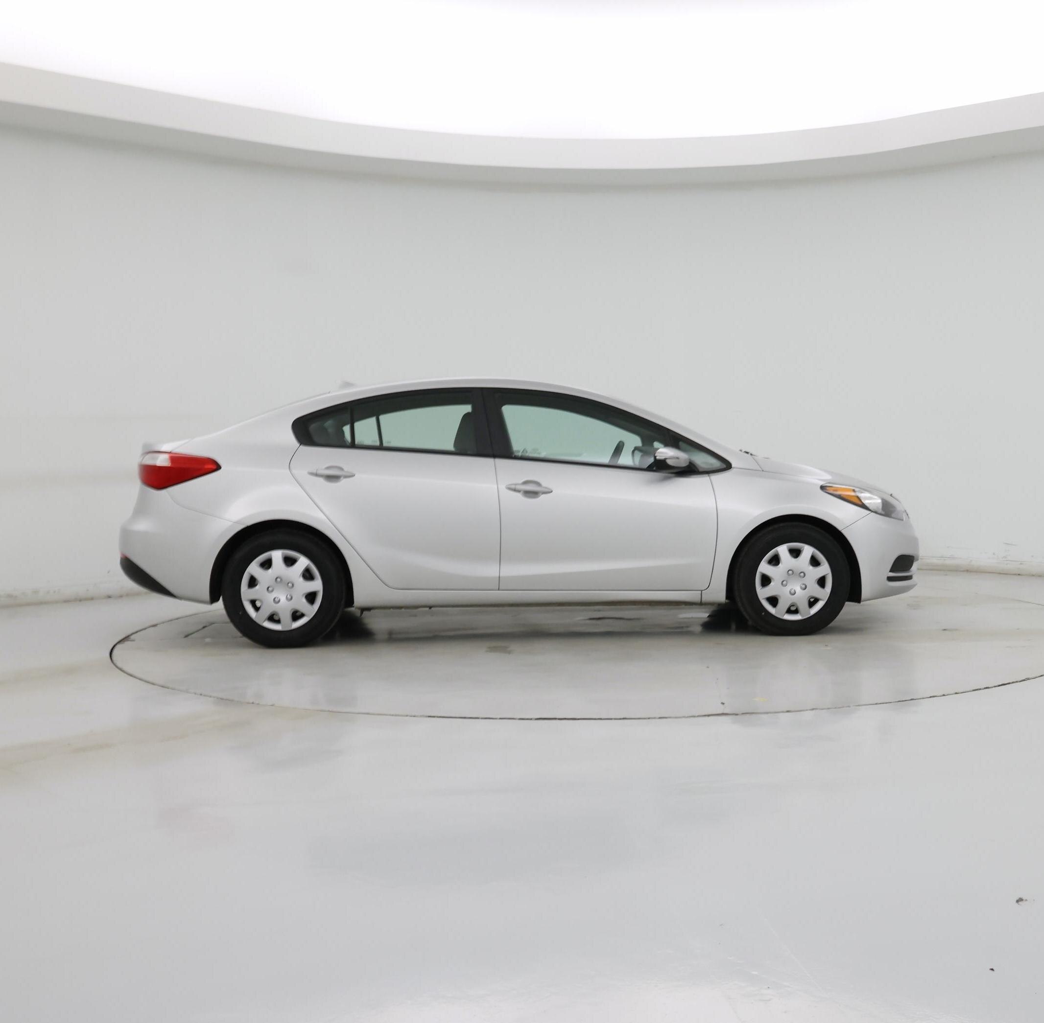 Thumbnail: 2016 Kia Forte - 7