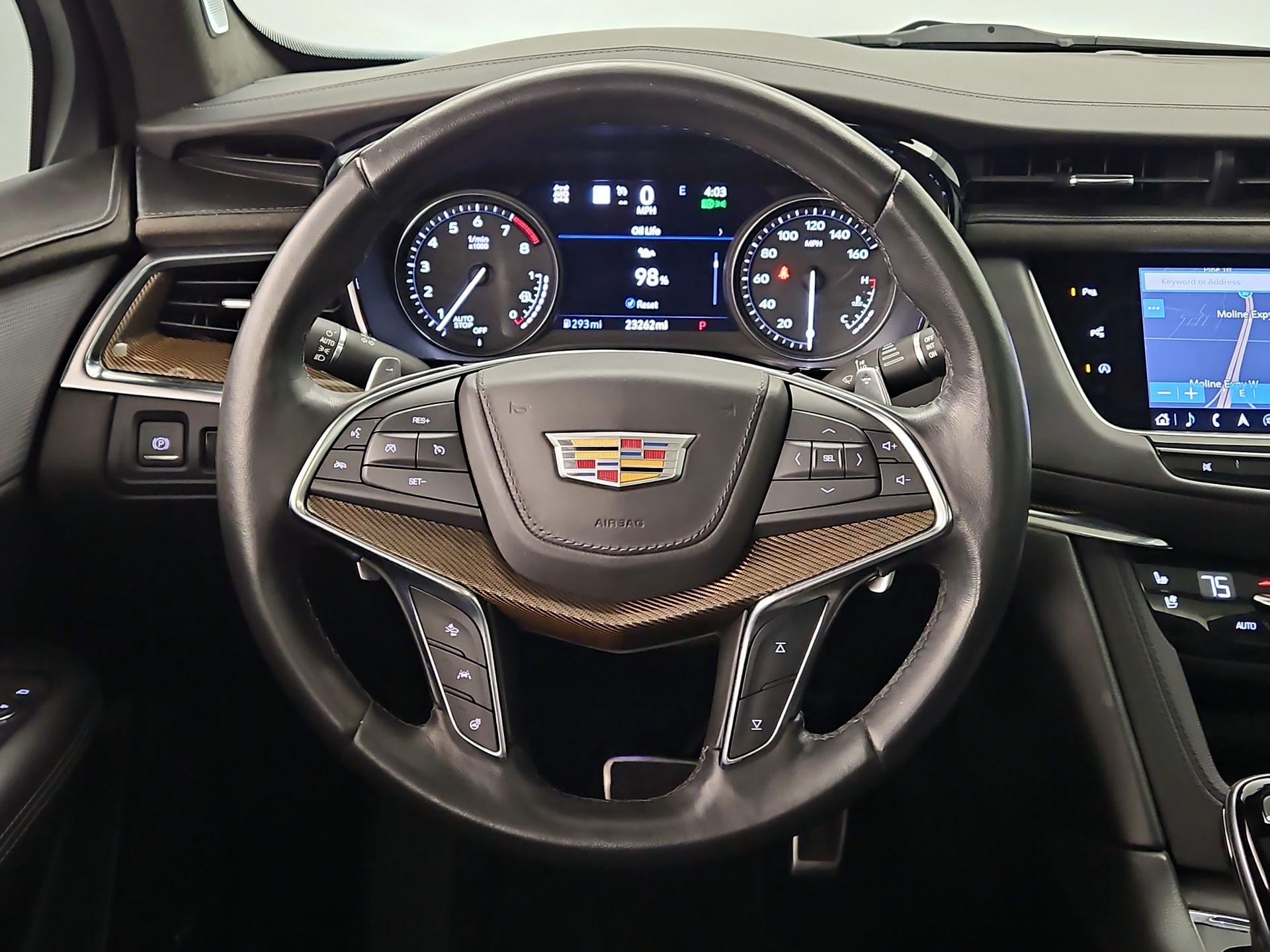Thumbnail: 2021 Cadillac XT5 - 10