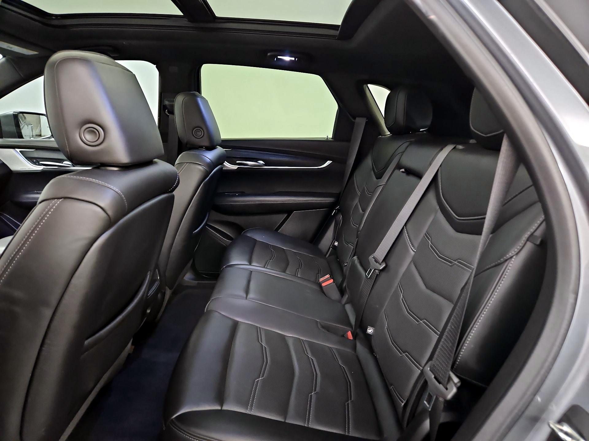 Thumbnail: 2021 Cadillac XT5 - 20