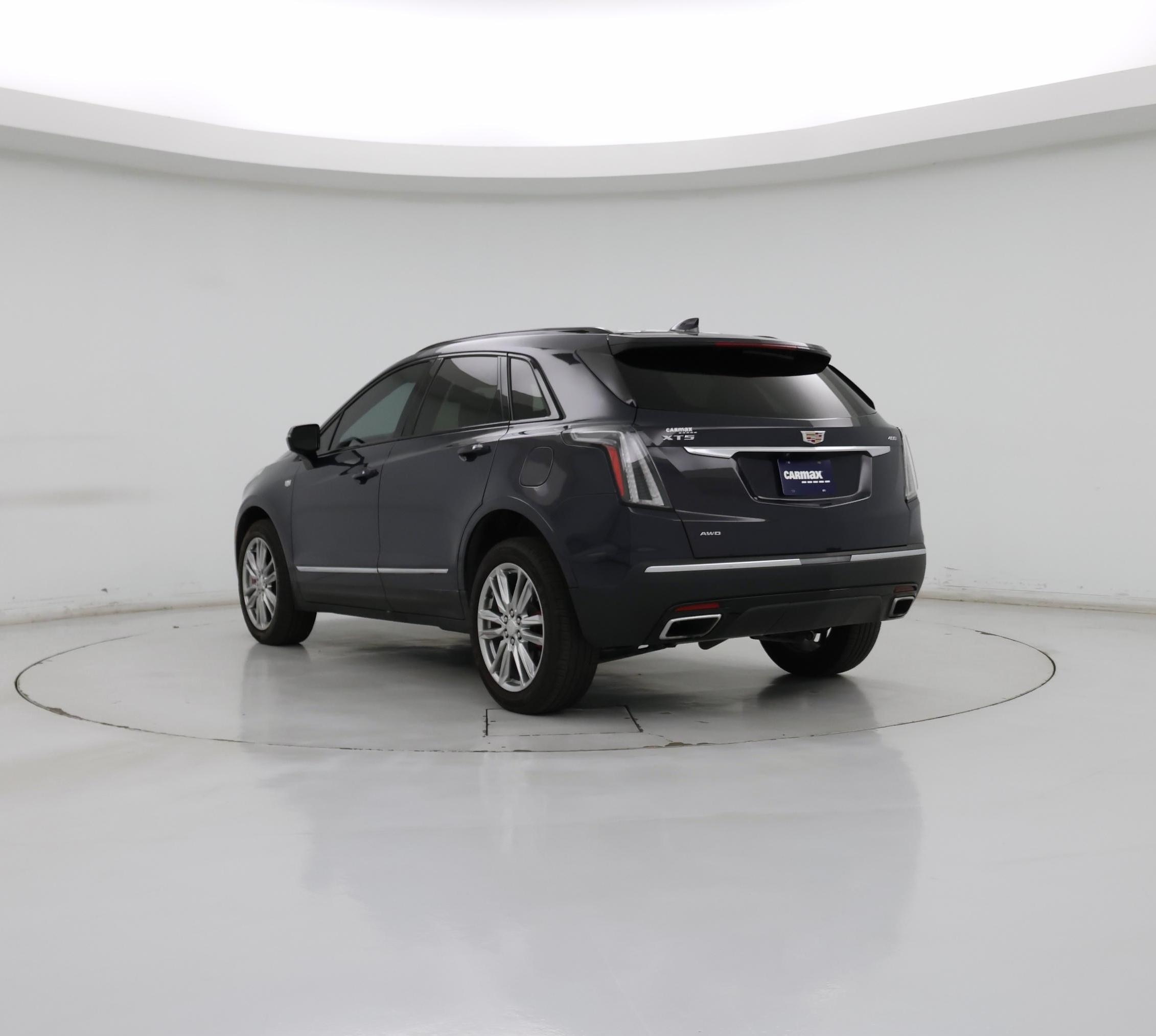 Thumbnail: 2024 Cadillac XT5 - 2