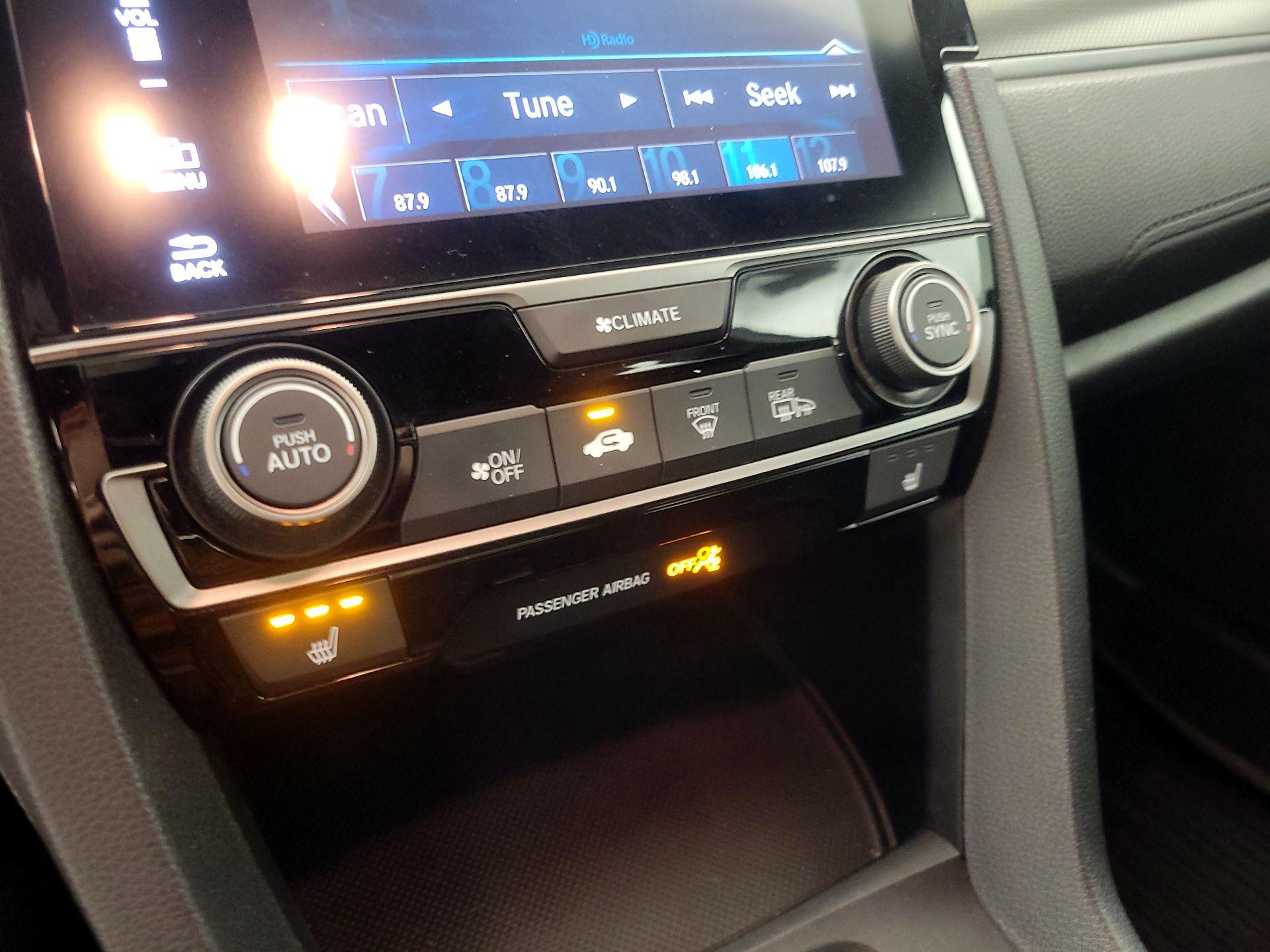 Thumbnail: 2018 Honda Civic - 16