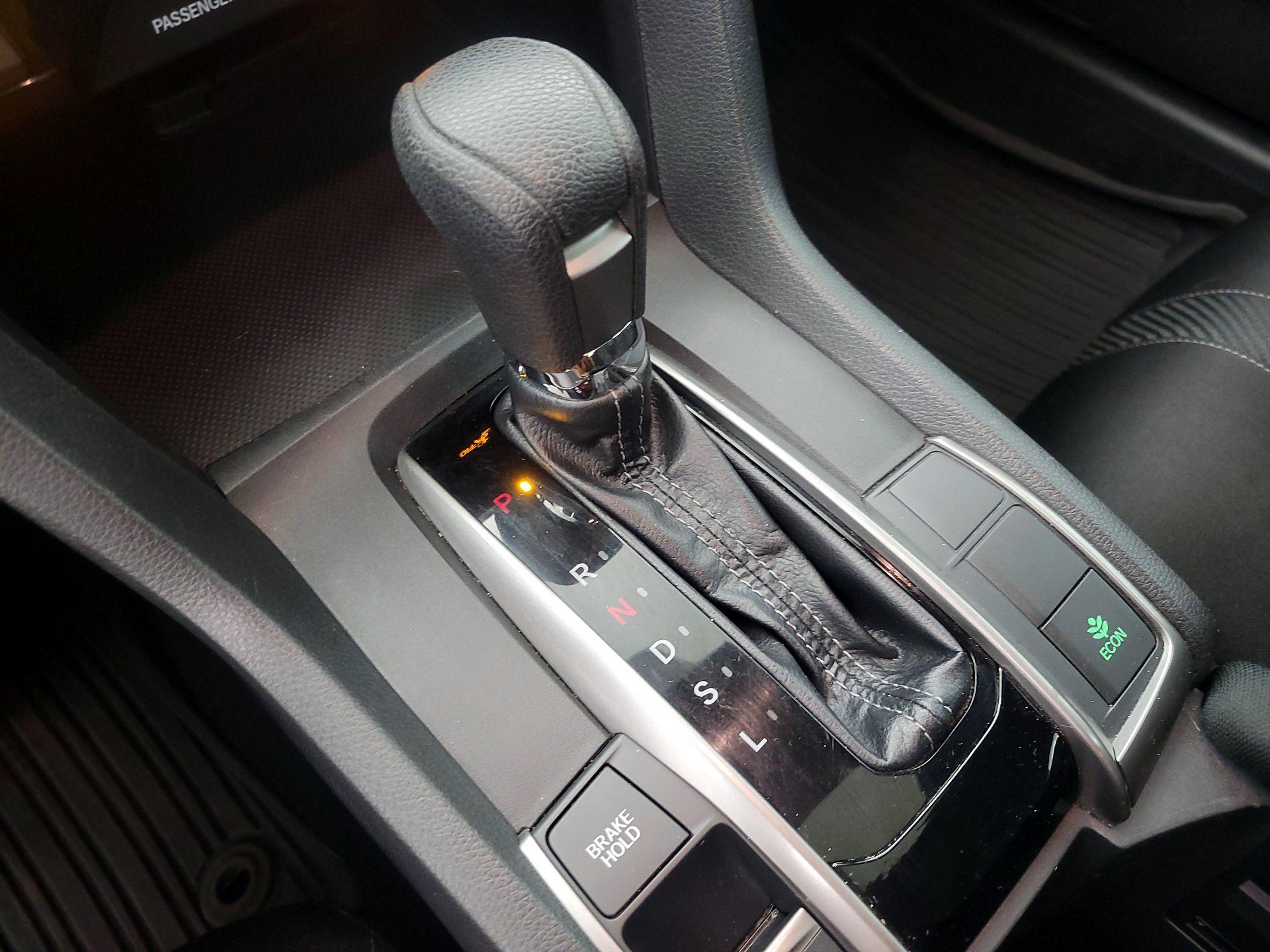 Thumbnail: 2018 Honda Civic - 17