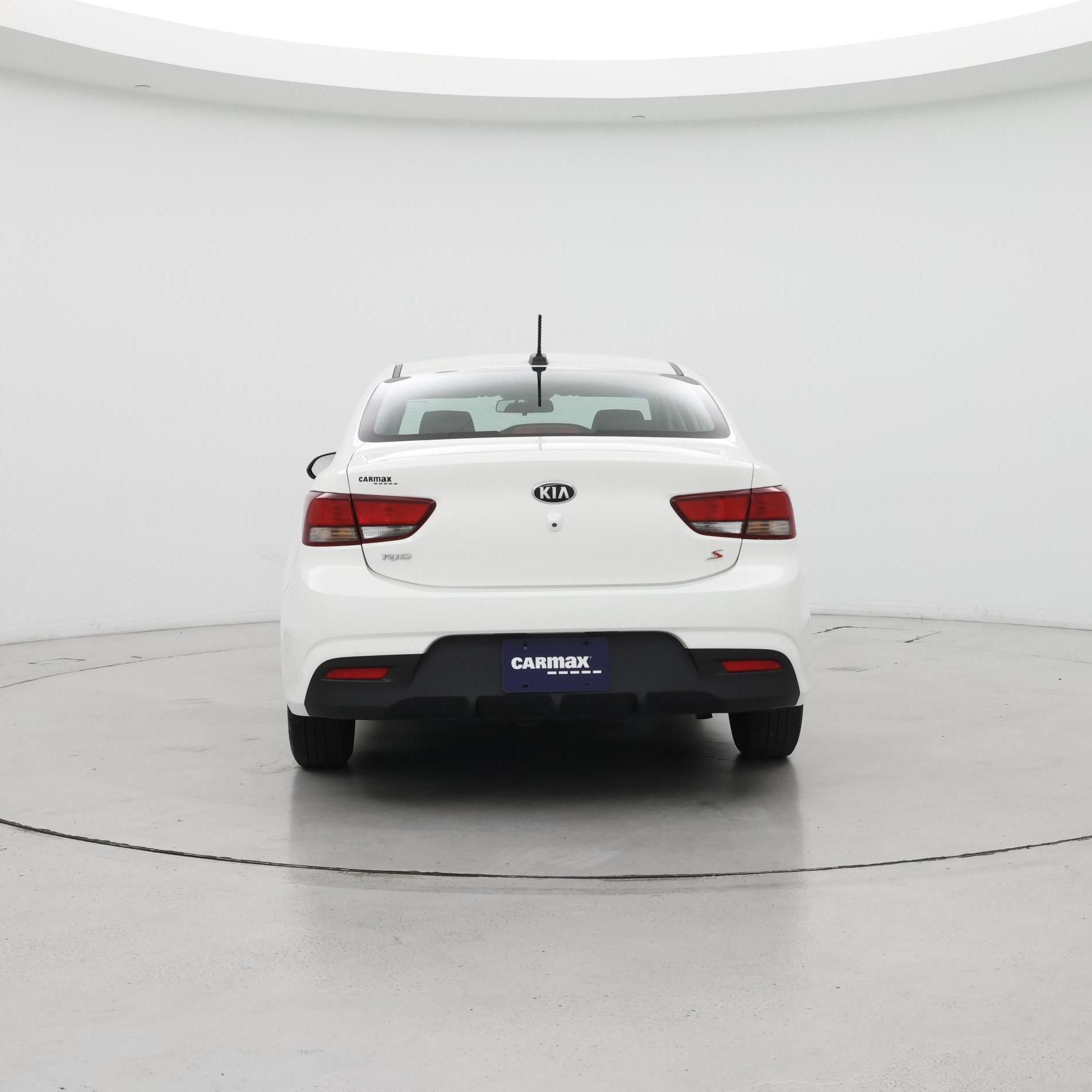 Thumbnail: 2020 Kia Rio - 6