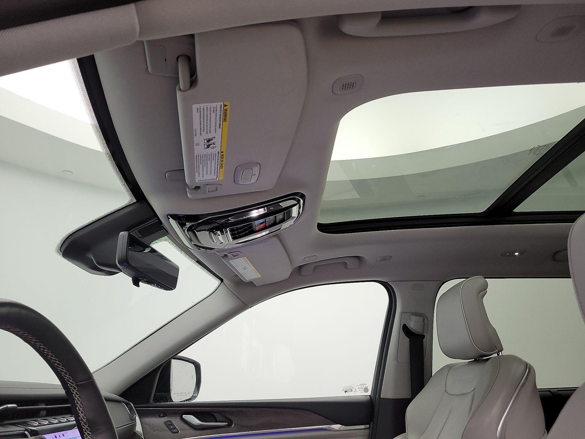 Thumbnail: 2023 Jeep Grand Cherokee L - 20