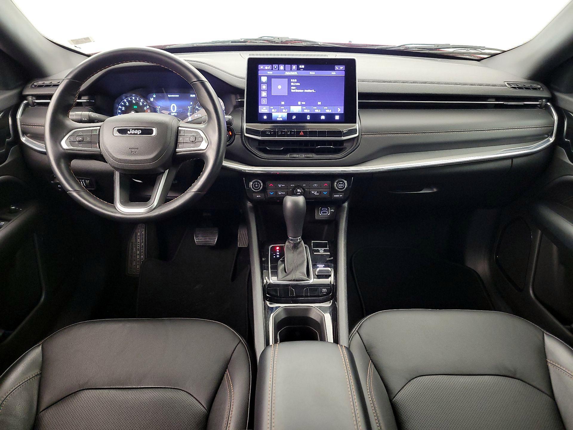 Thumbnail: 2022 Jeep Compass - 9