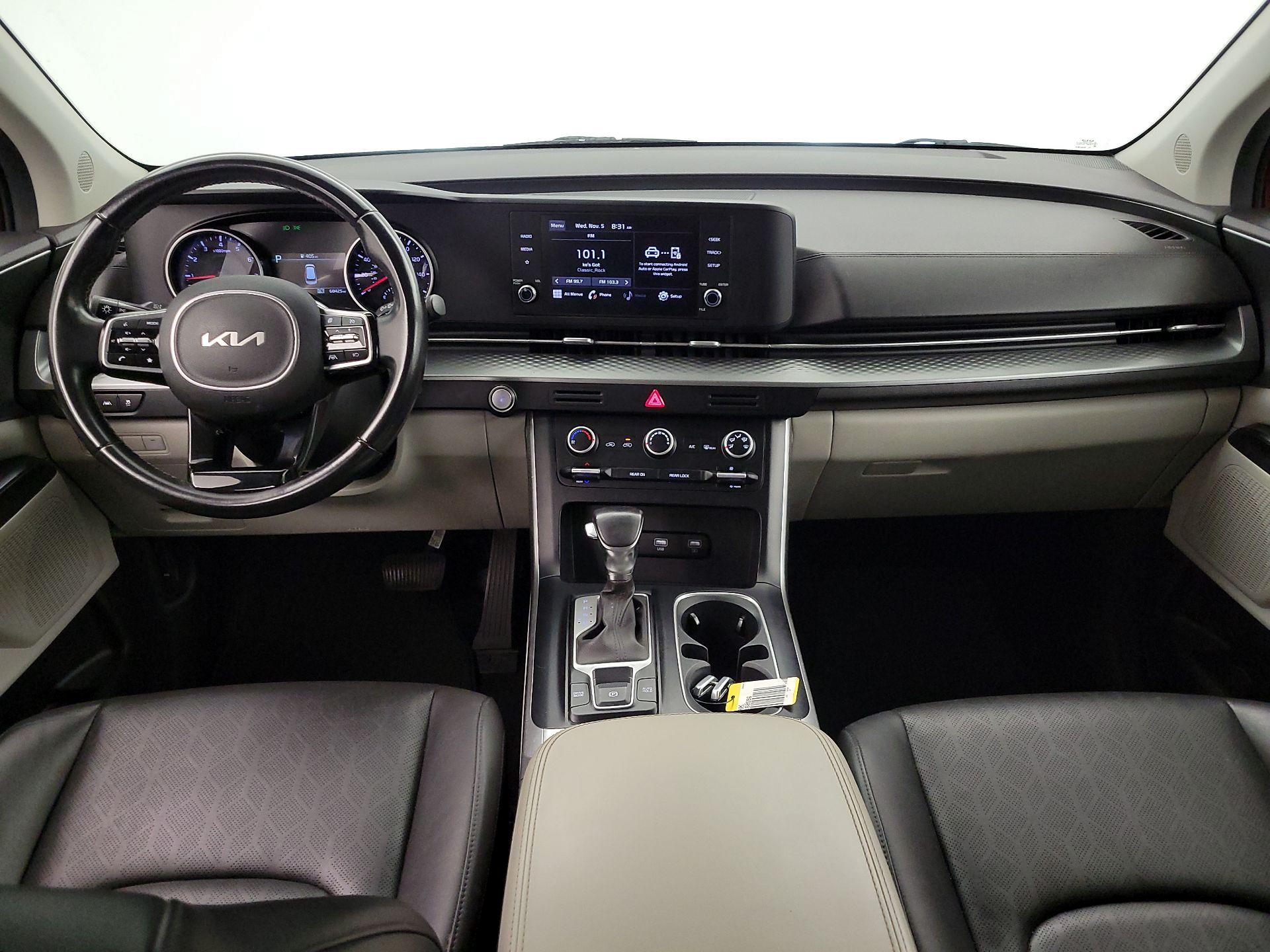 Thumbnail: 2022 Kia Carnival - 9