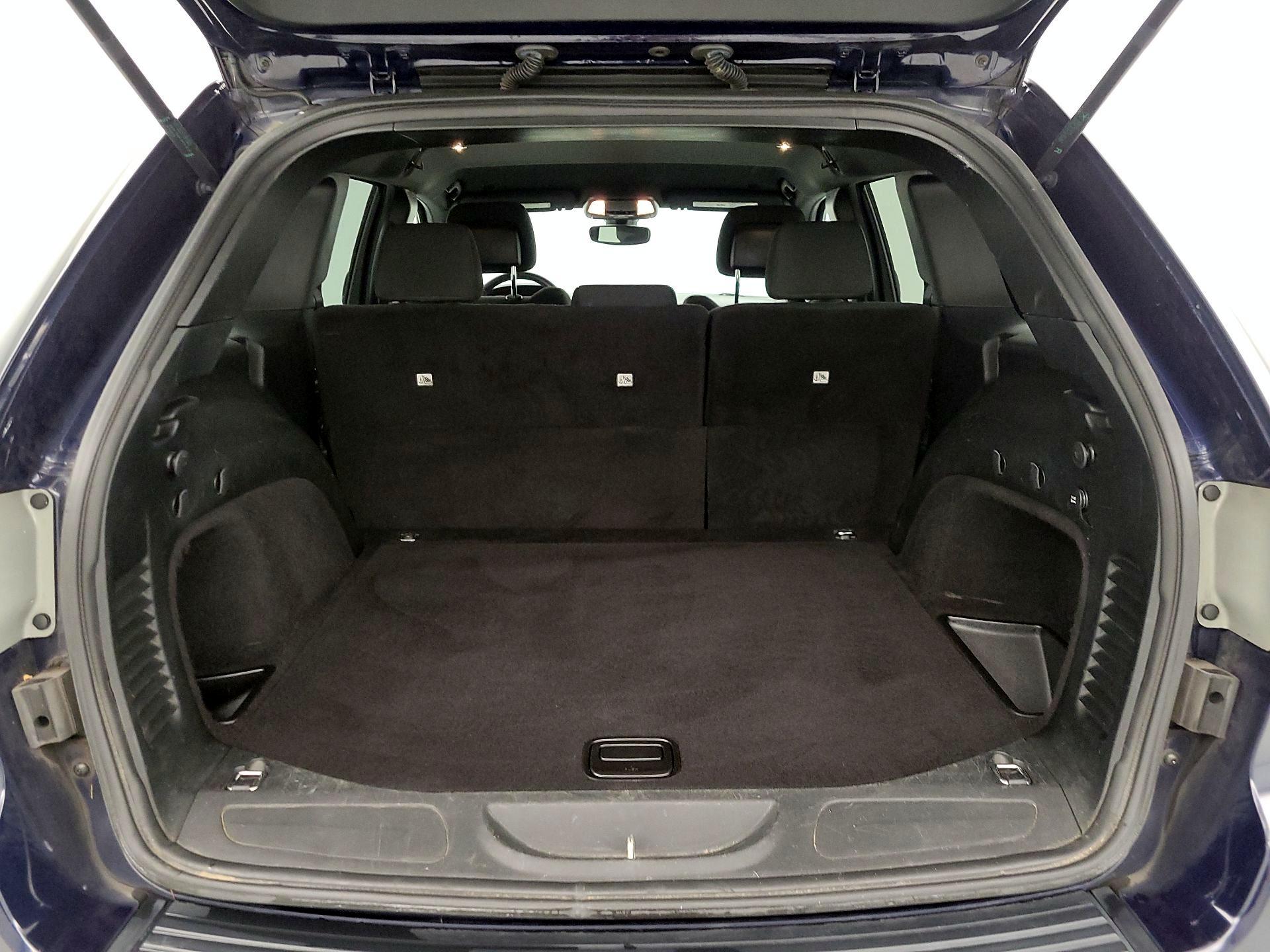 Thumbnail: 2017 Jeep Grand Cherokee - 20