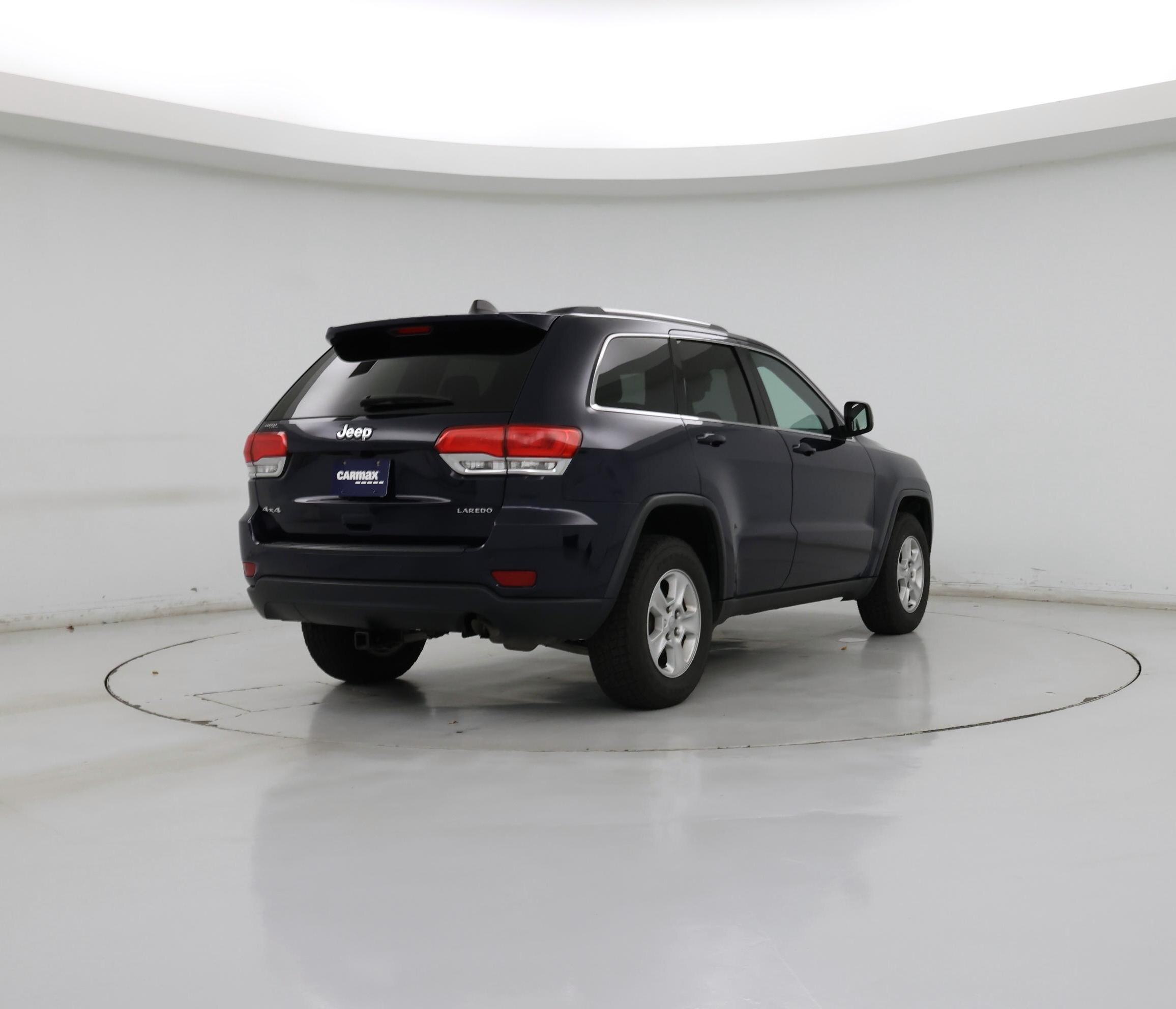 Thumbnail: 2017 Jeep Grand Cherokee - 8