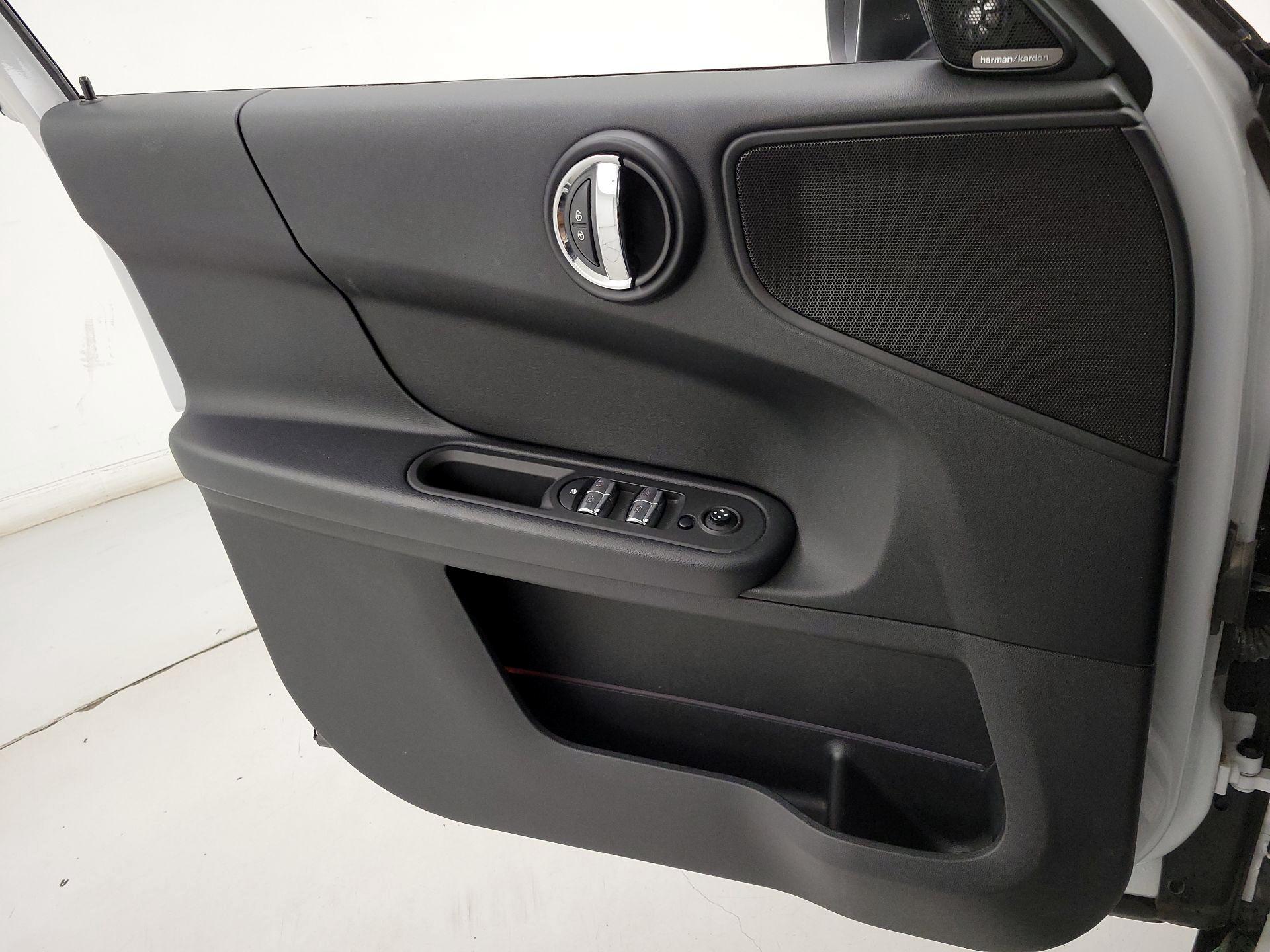 Thumbnail: 2017 MINI Cooper Countryman - 12