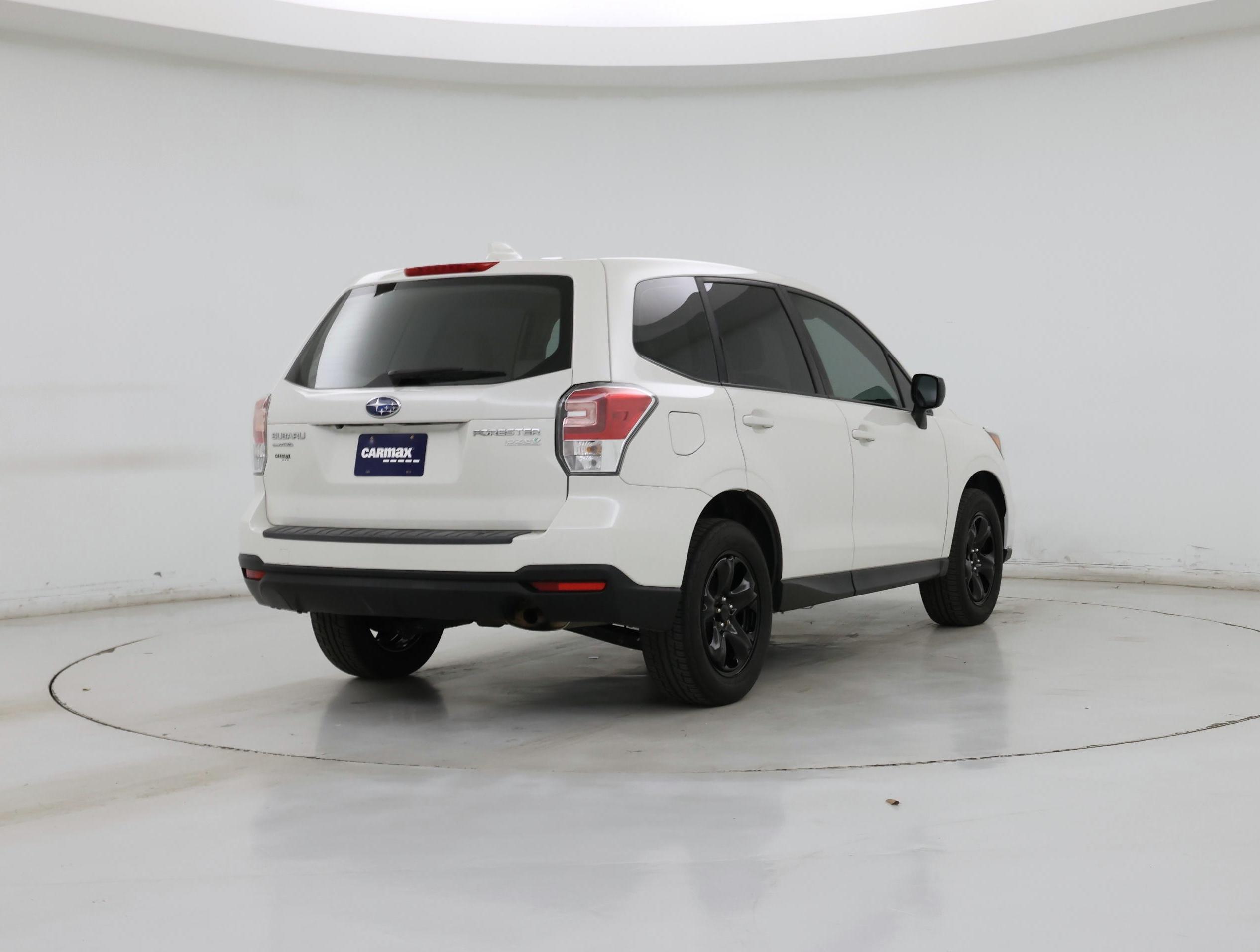 Thumbnail: 2017 Subaru Forester - 8