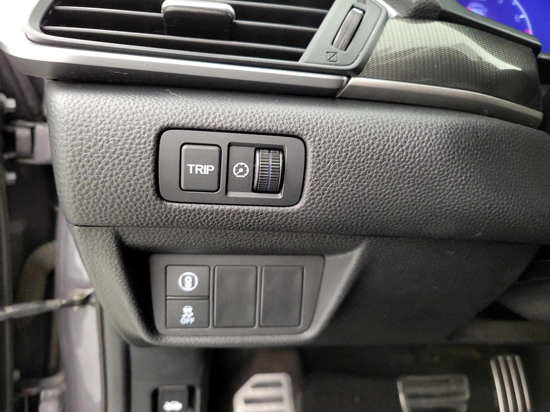 Thumbnail: 2018 Honda Accord - 13