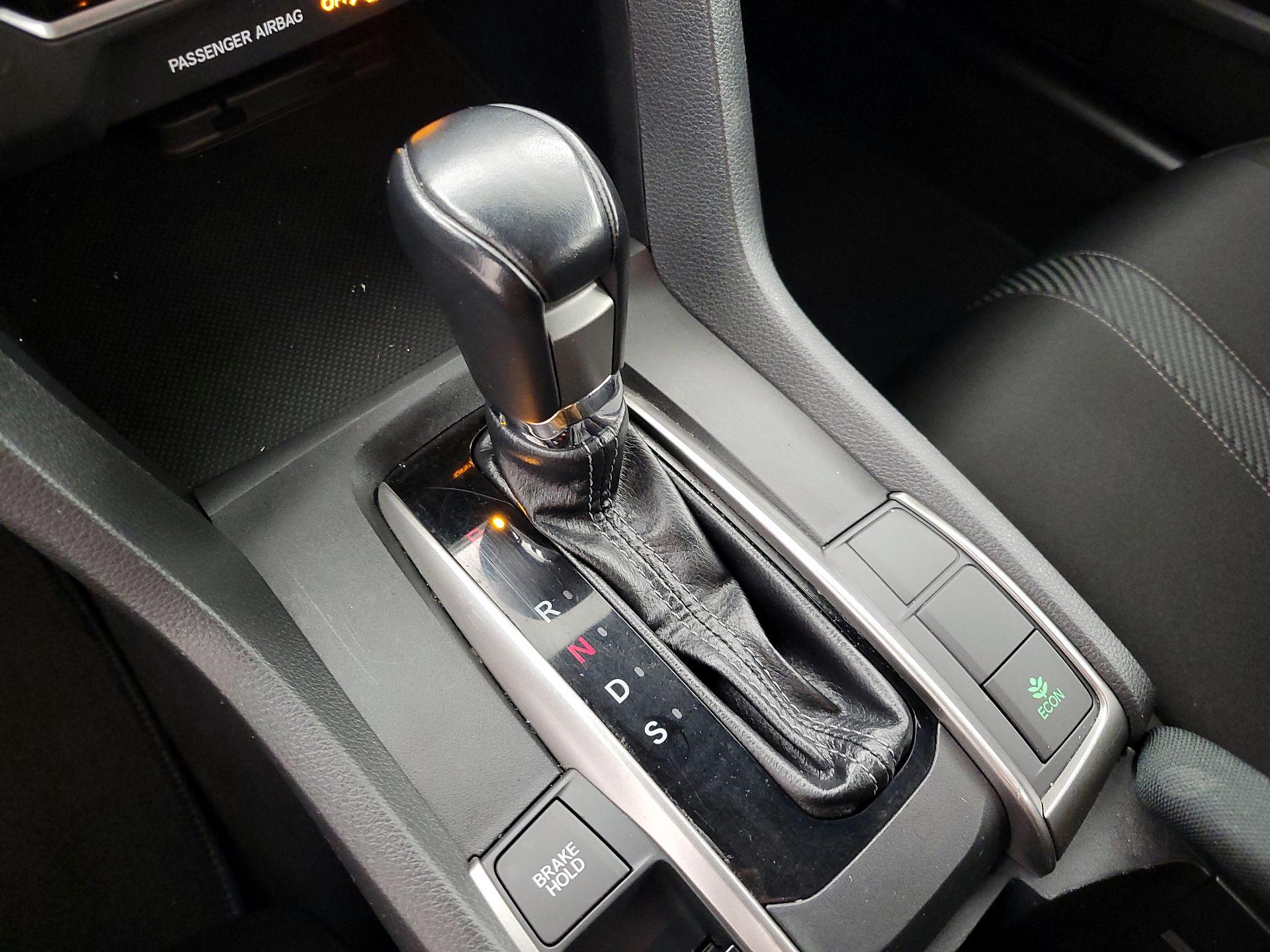 Thumbnail: 2019 Honda Civic - 17