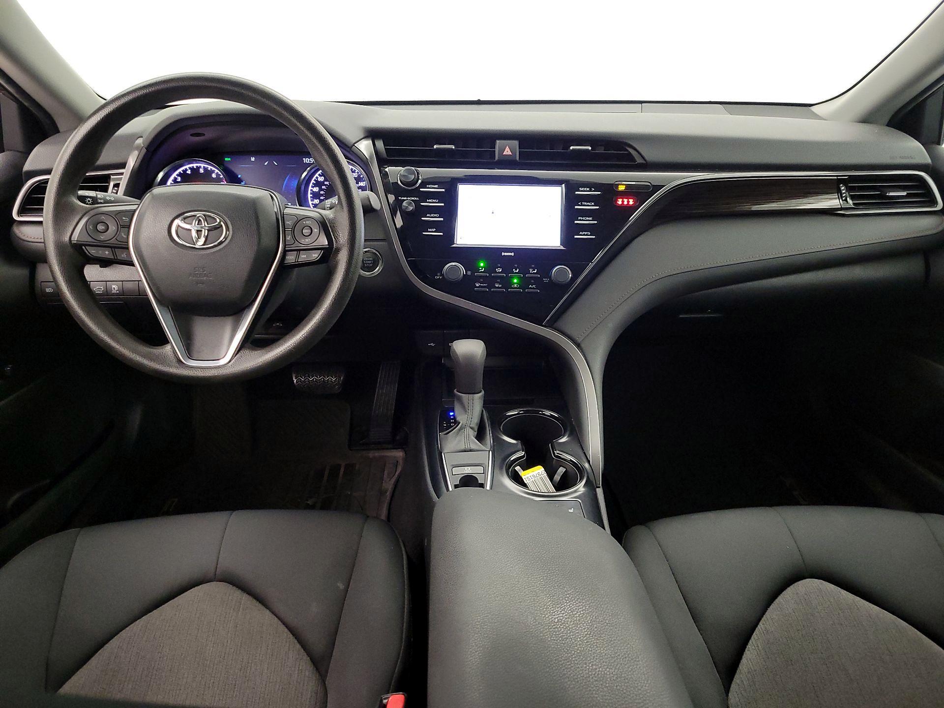 Thumbnail: 2020 Toyota Camry - 9