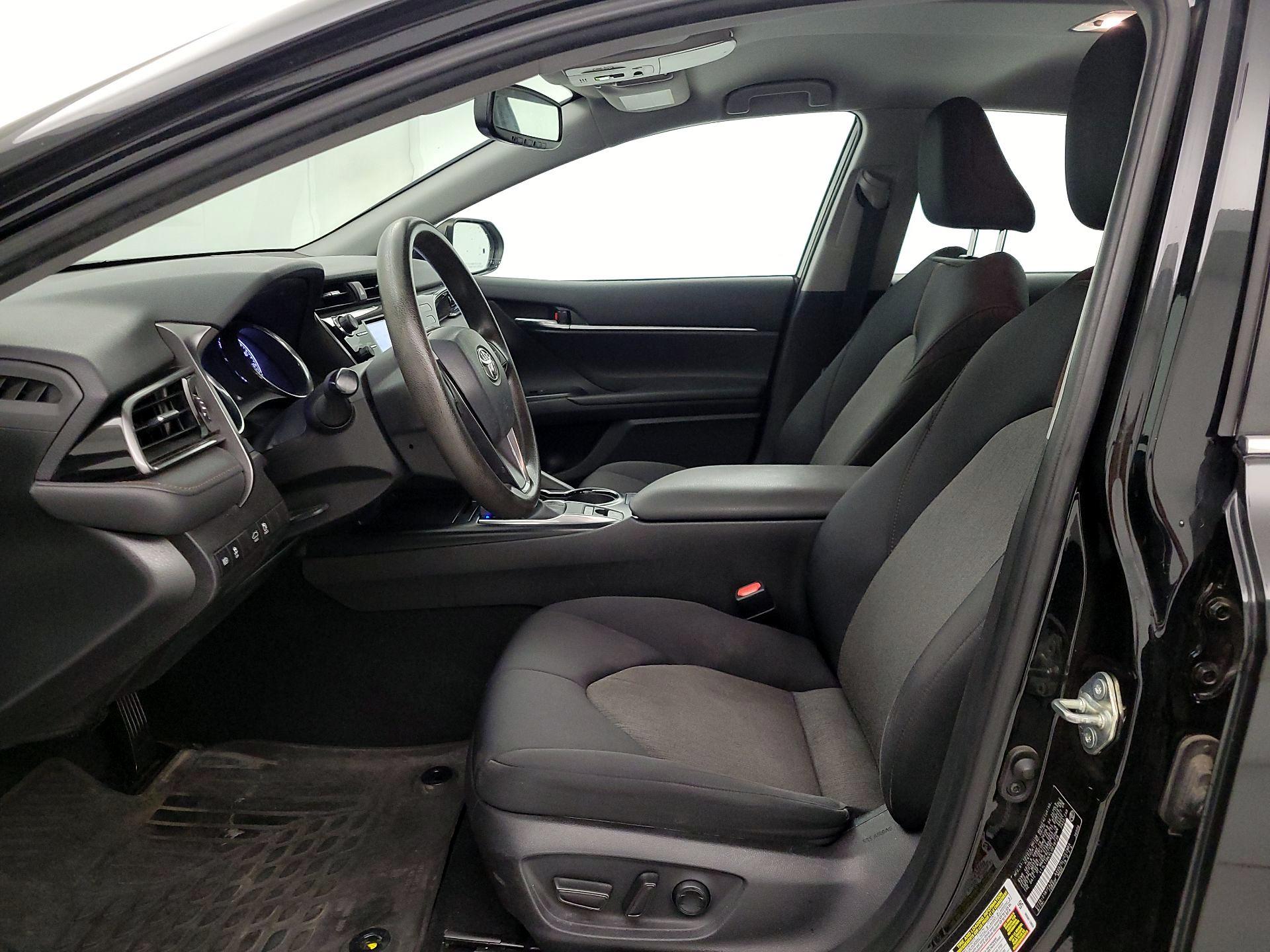 Thumbnail: 2020 Toyota Camry - 11