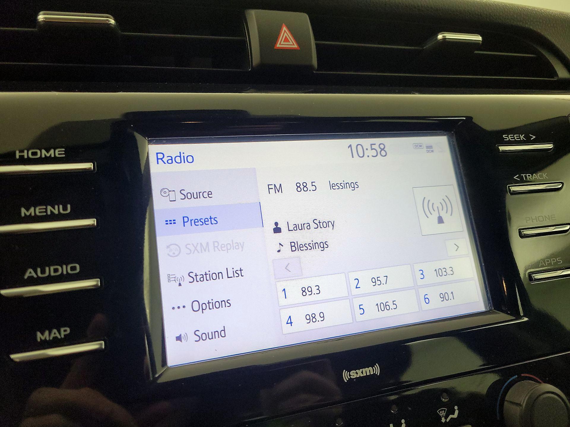 Thumbnail: 2020 Toyota Camry - 15