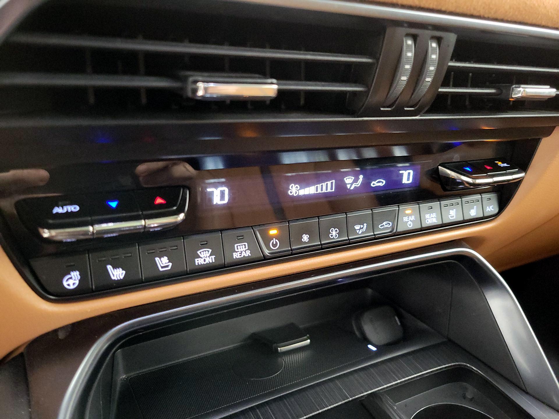 Thumbnail: 2024 Mazda CX-90 - 17