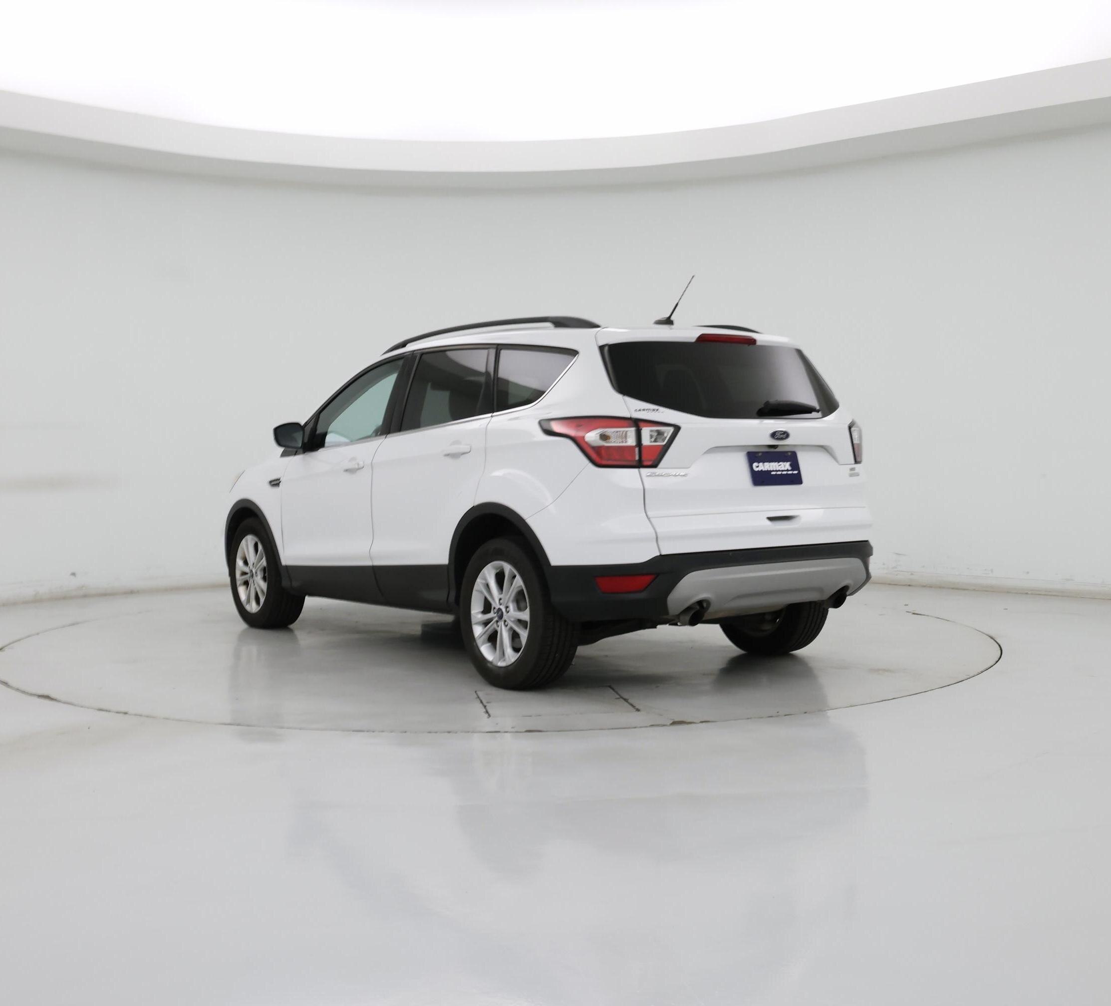 Thumbnail: 2017 Ford Escape - 2