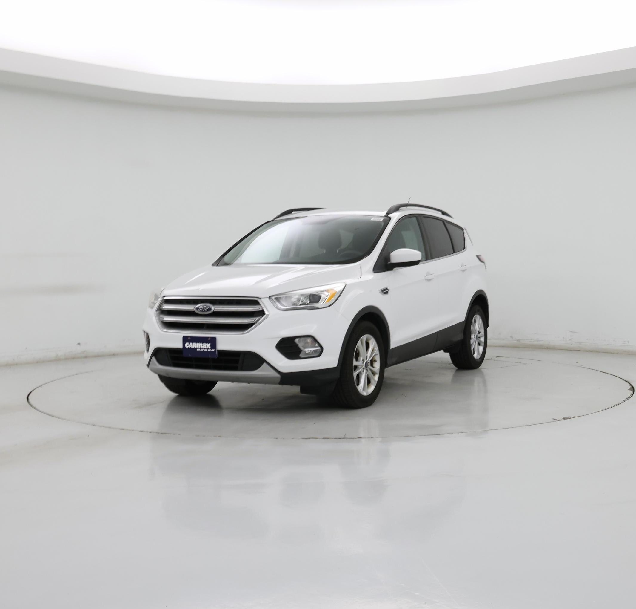 Thumbnail: 2017 Ford Escape - 4