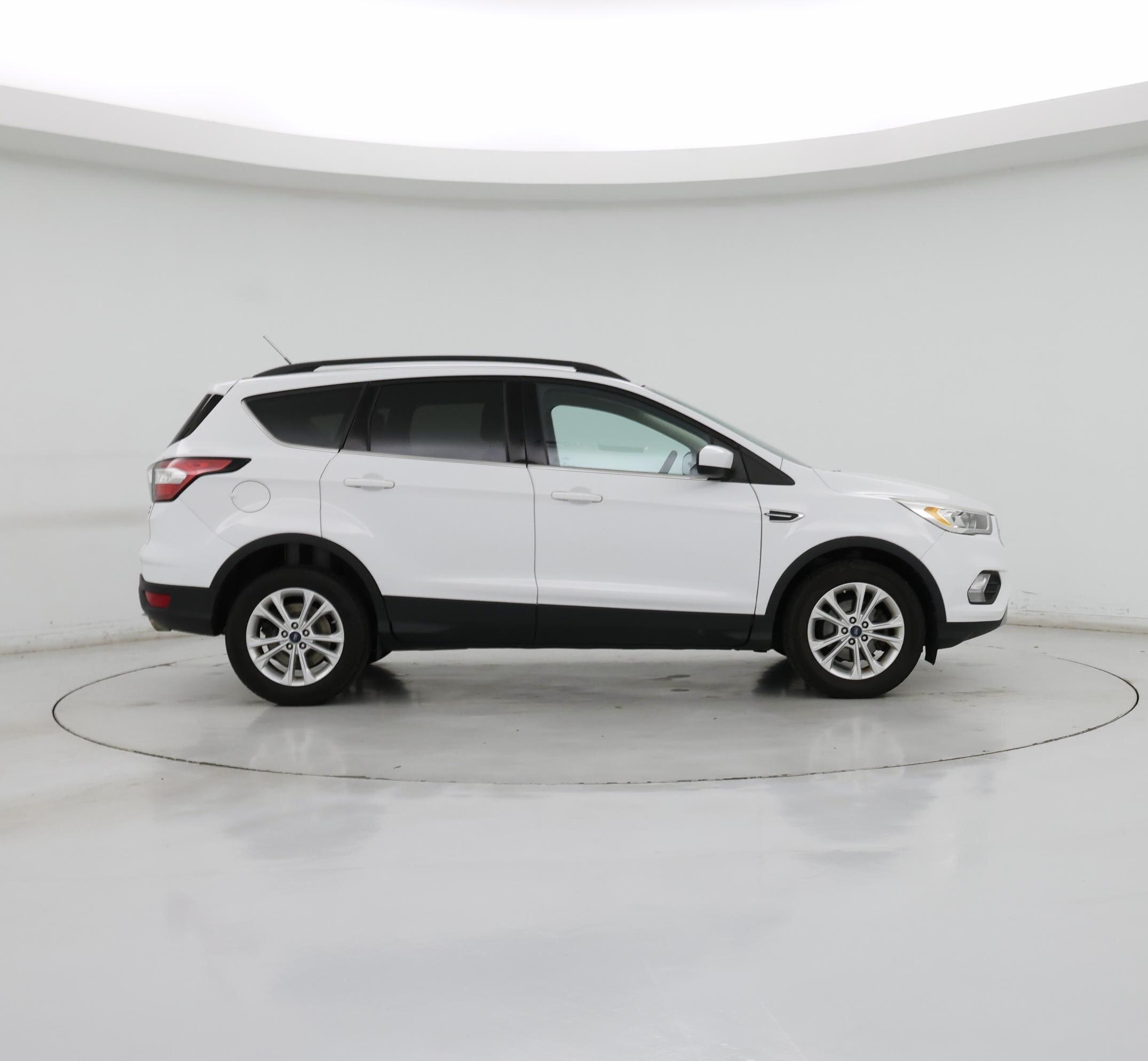 Thumbnail: 2017 Ford Escape - 7