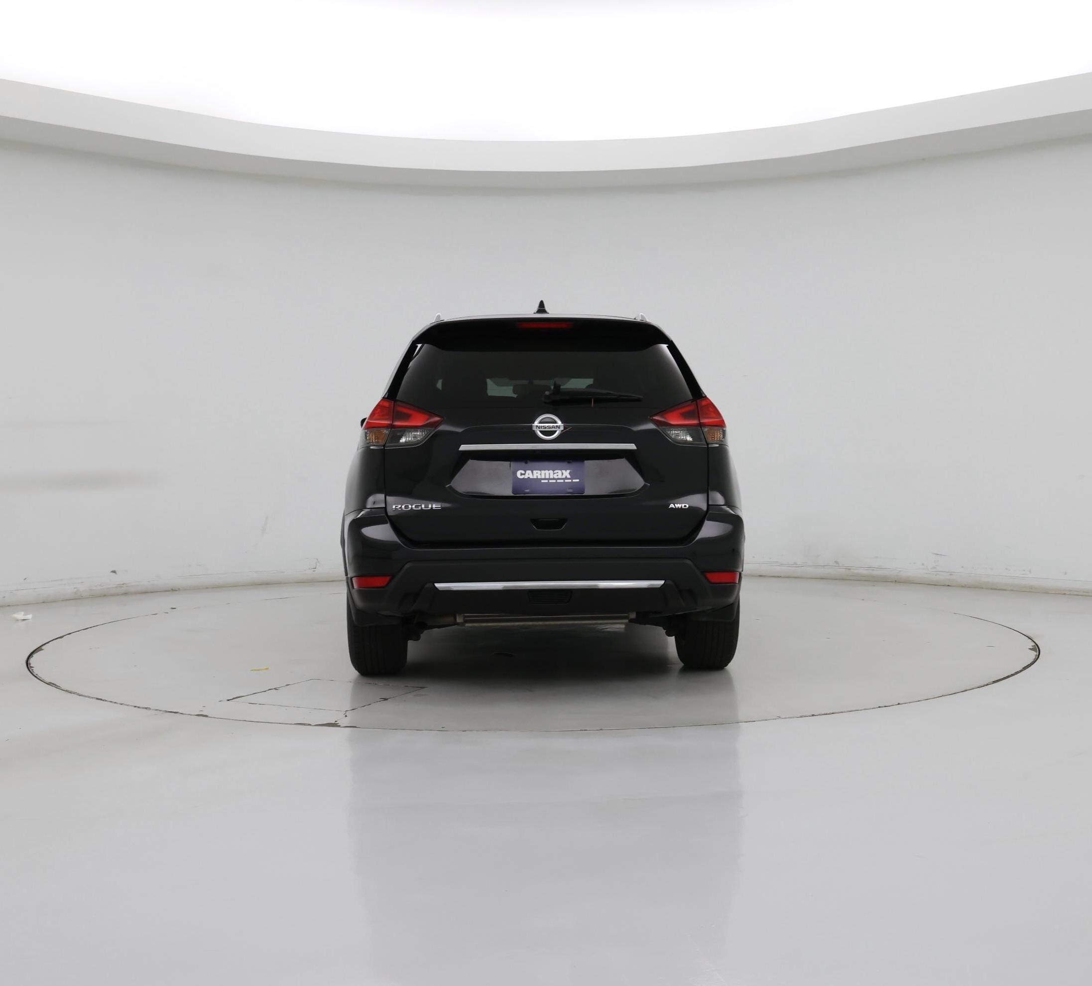 Thumbnail: 2017 Nissan Rogue - 6