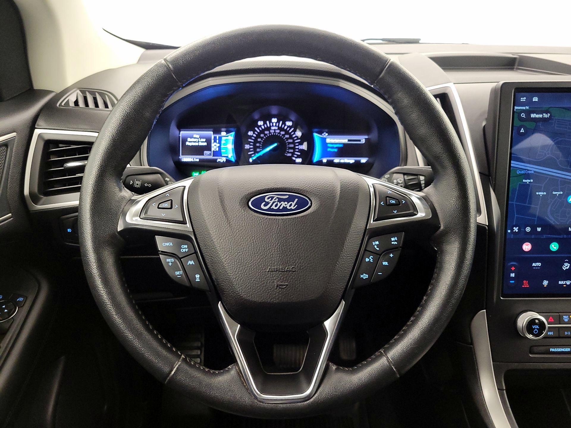 Thumbnail: 2022 Ford Edge - 10