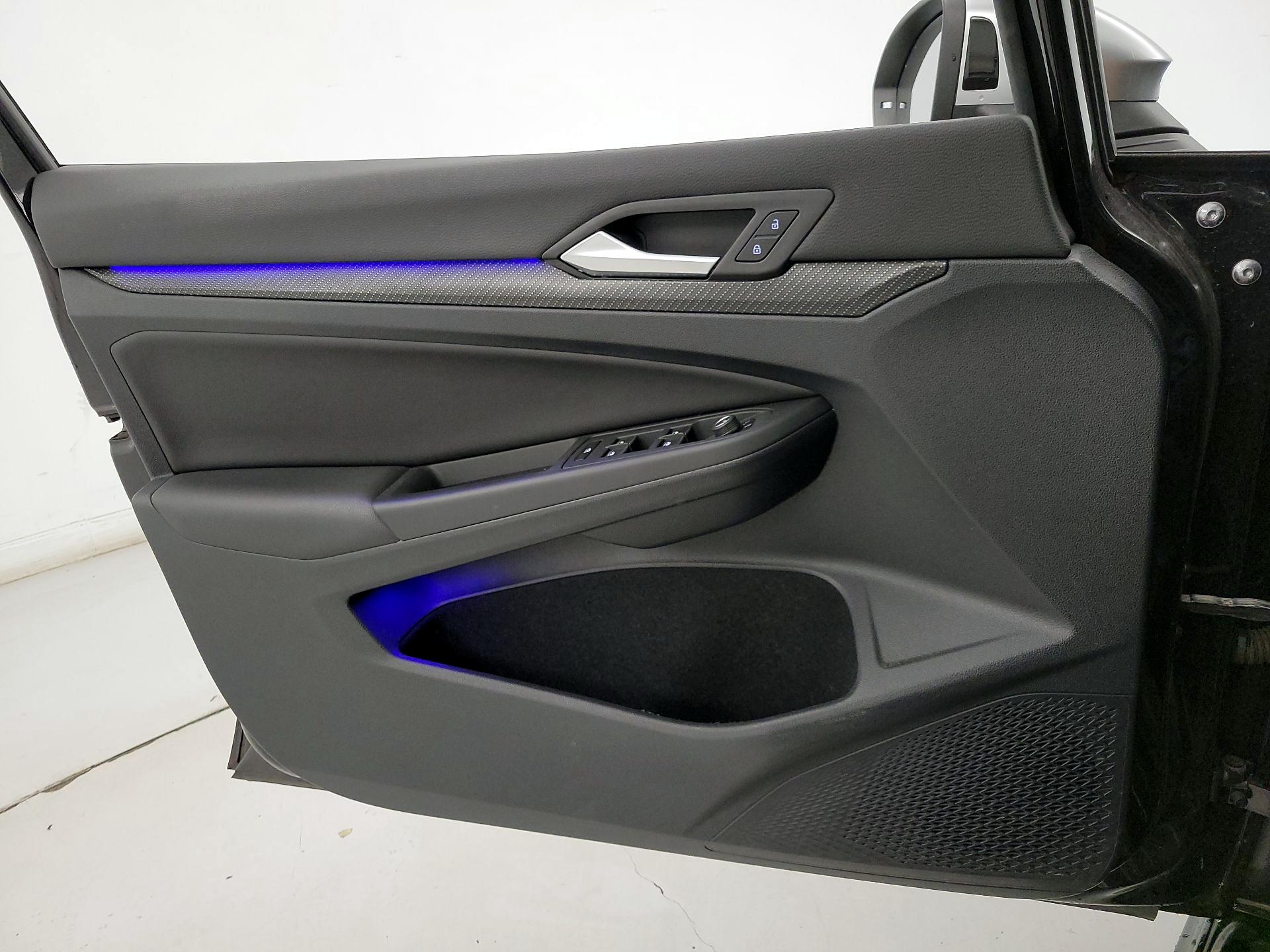 Thumbnail: 2022 Volkswagen Golf - 12