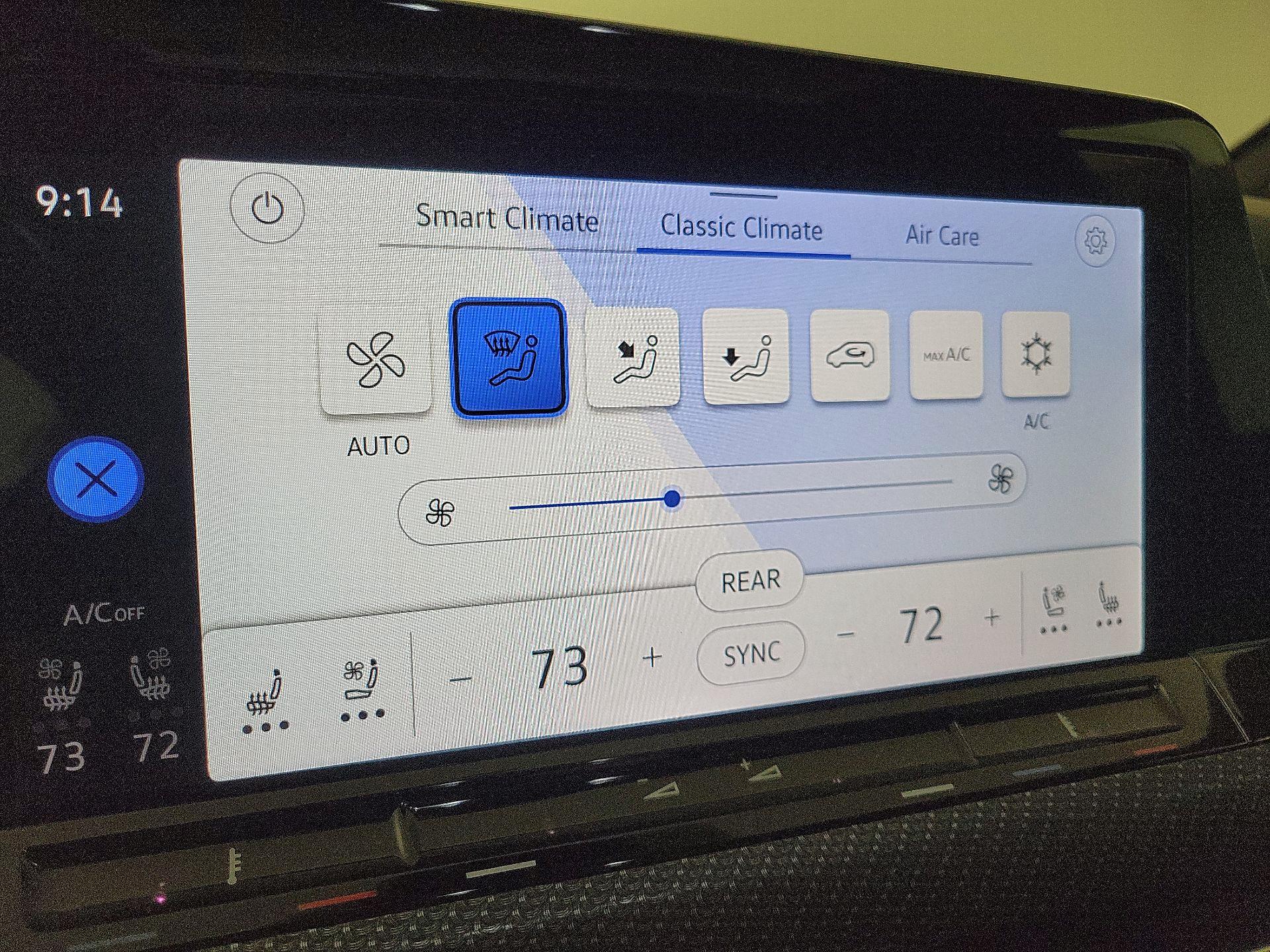 Thumbnail: 2022 Volkswagen Golf - 17