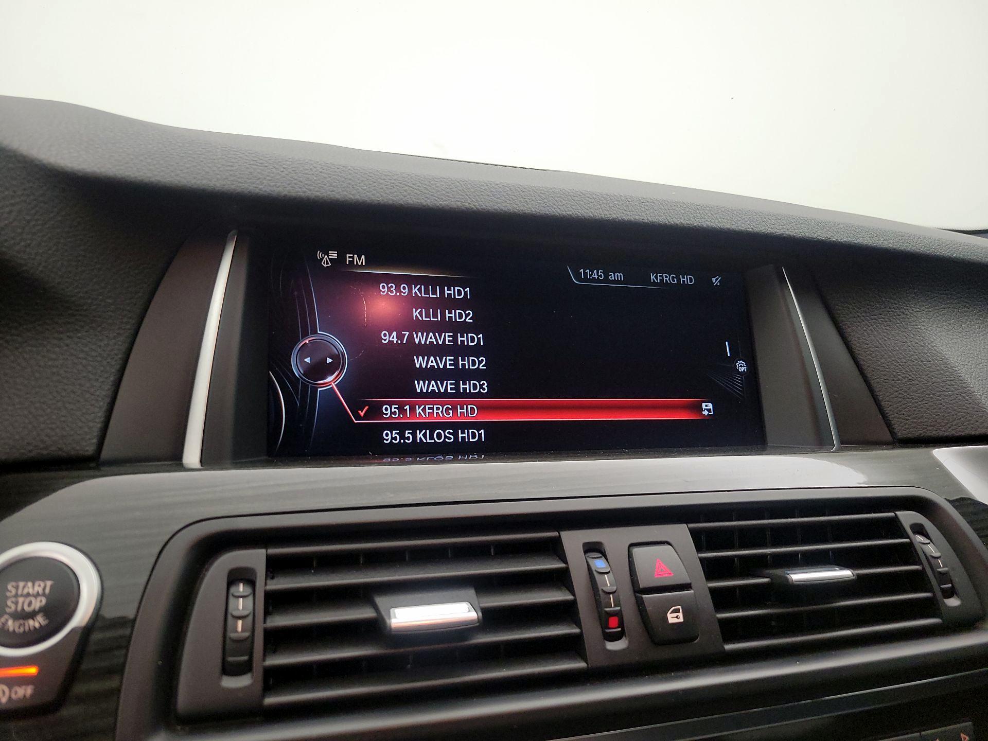 Thumbnail: 2016 BMW 5 Series - 16