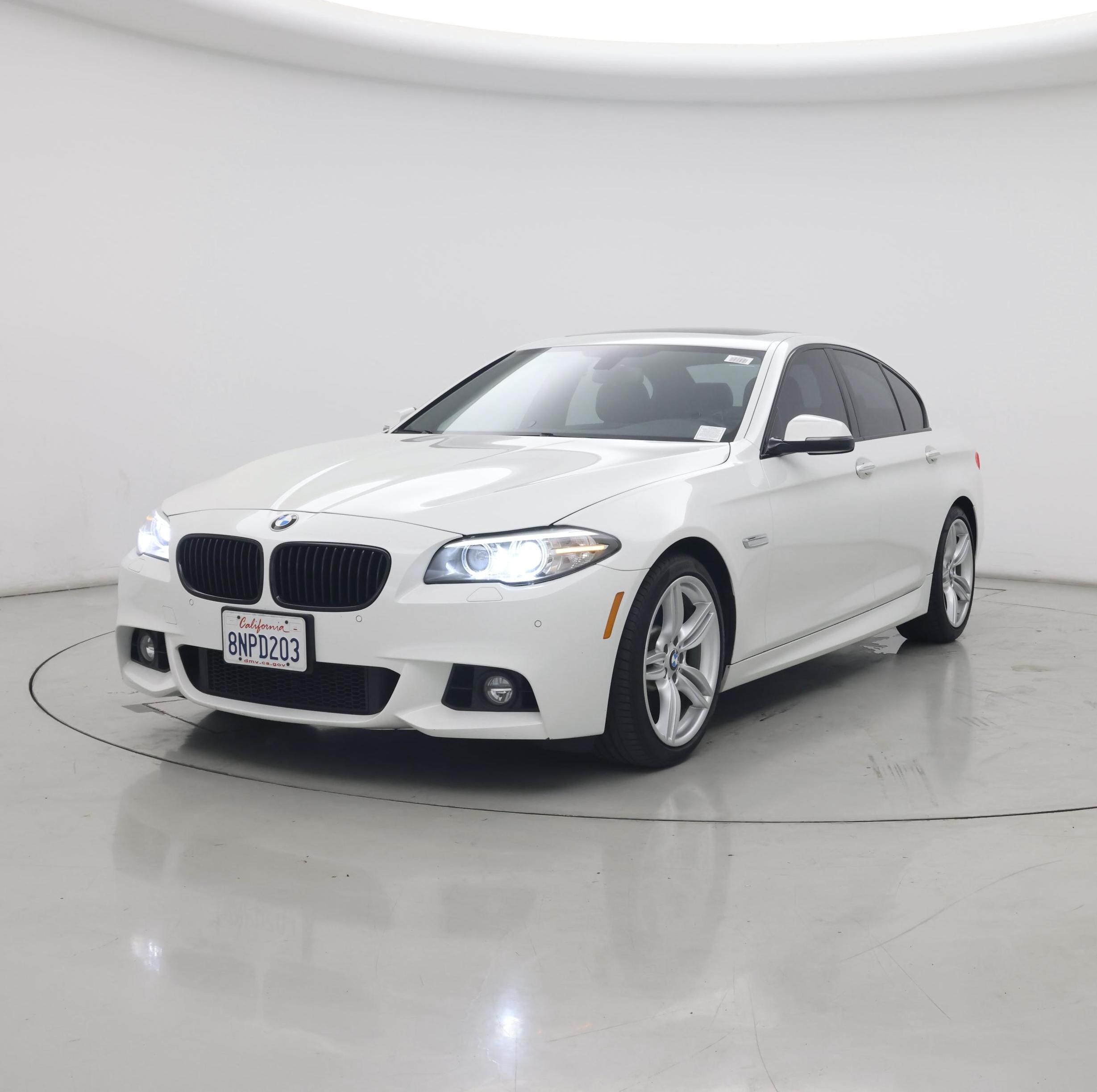 Thumbnail: 2016 BMW 5 Series - 4
