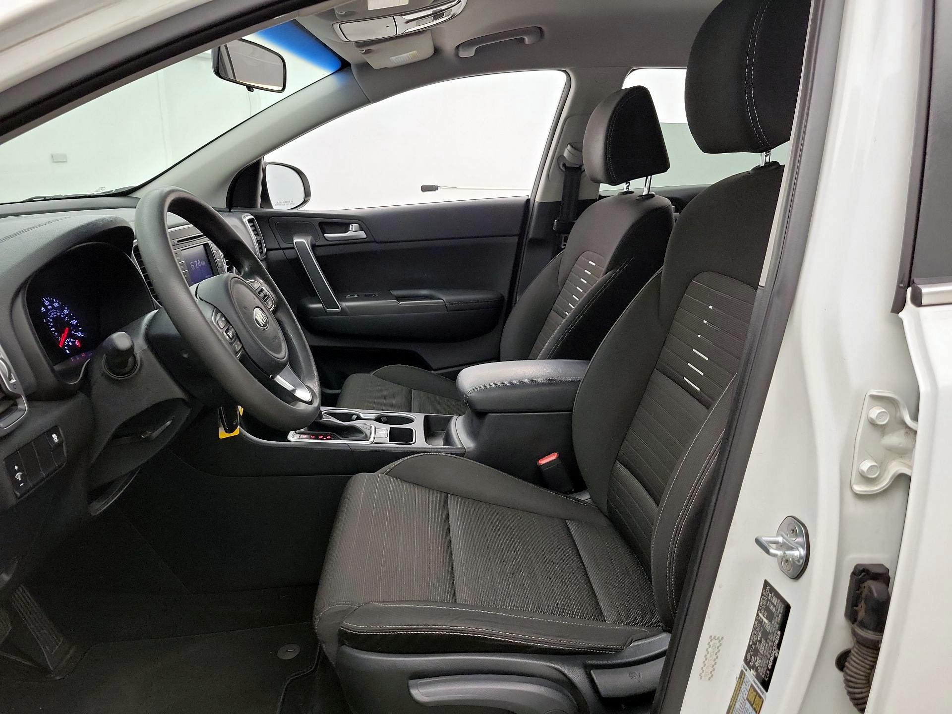 Thumbnail: 2018 Kia Sportage - 11