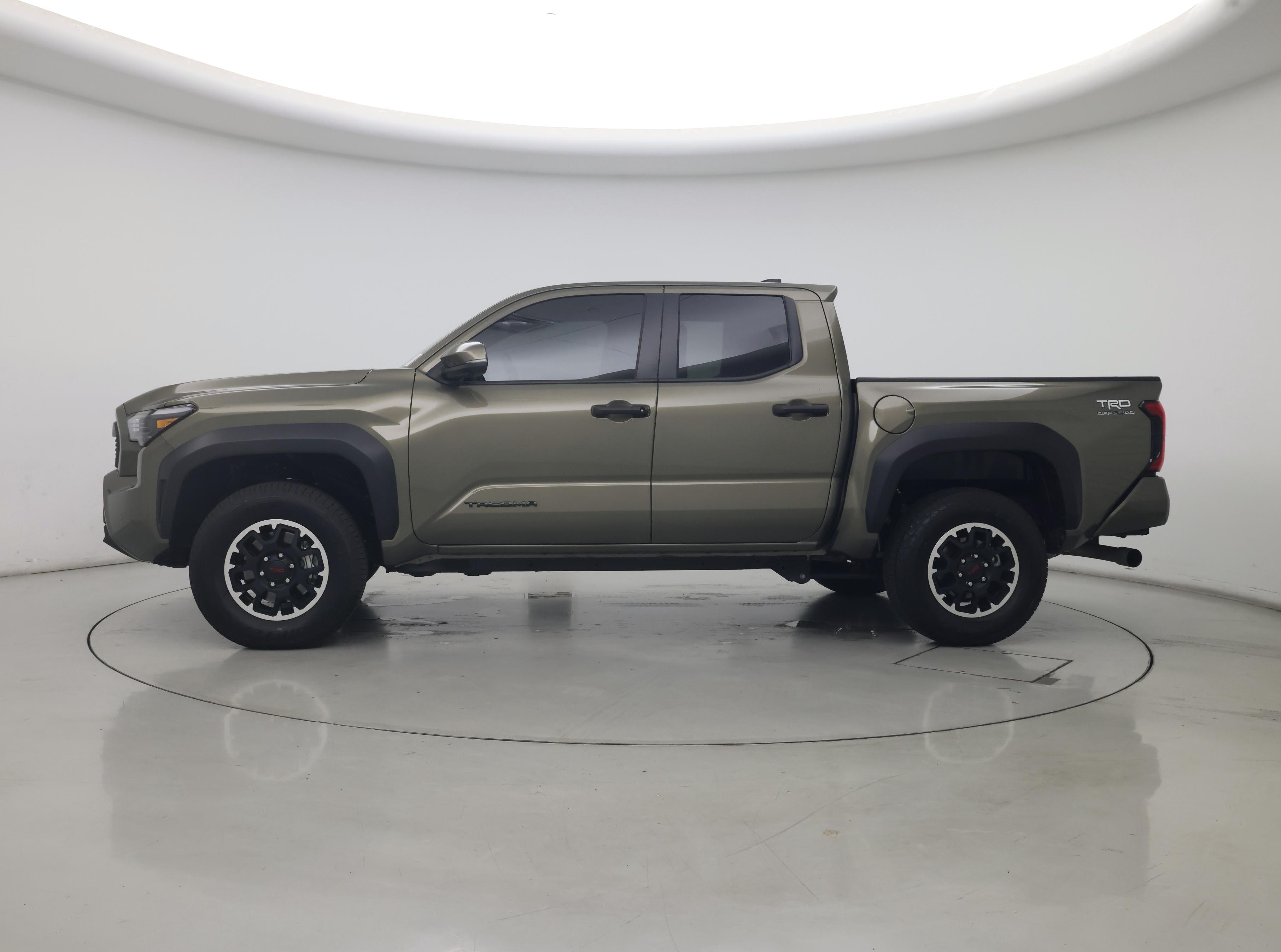 Thumbnail: 2025 Toyota Tacoma - 3