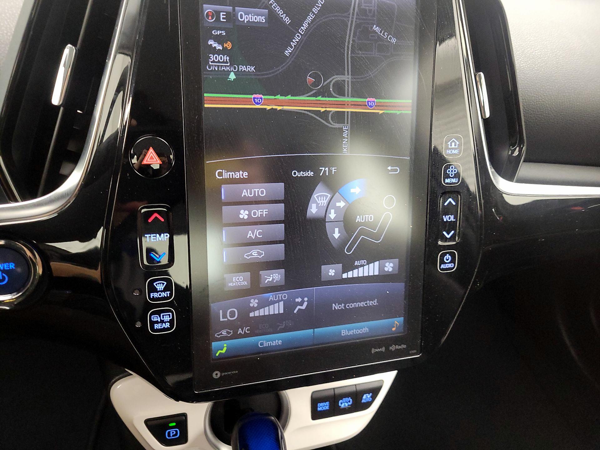 Thumbnail: 2019 Toyota Prius Prime - 16