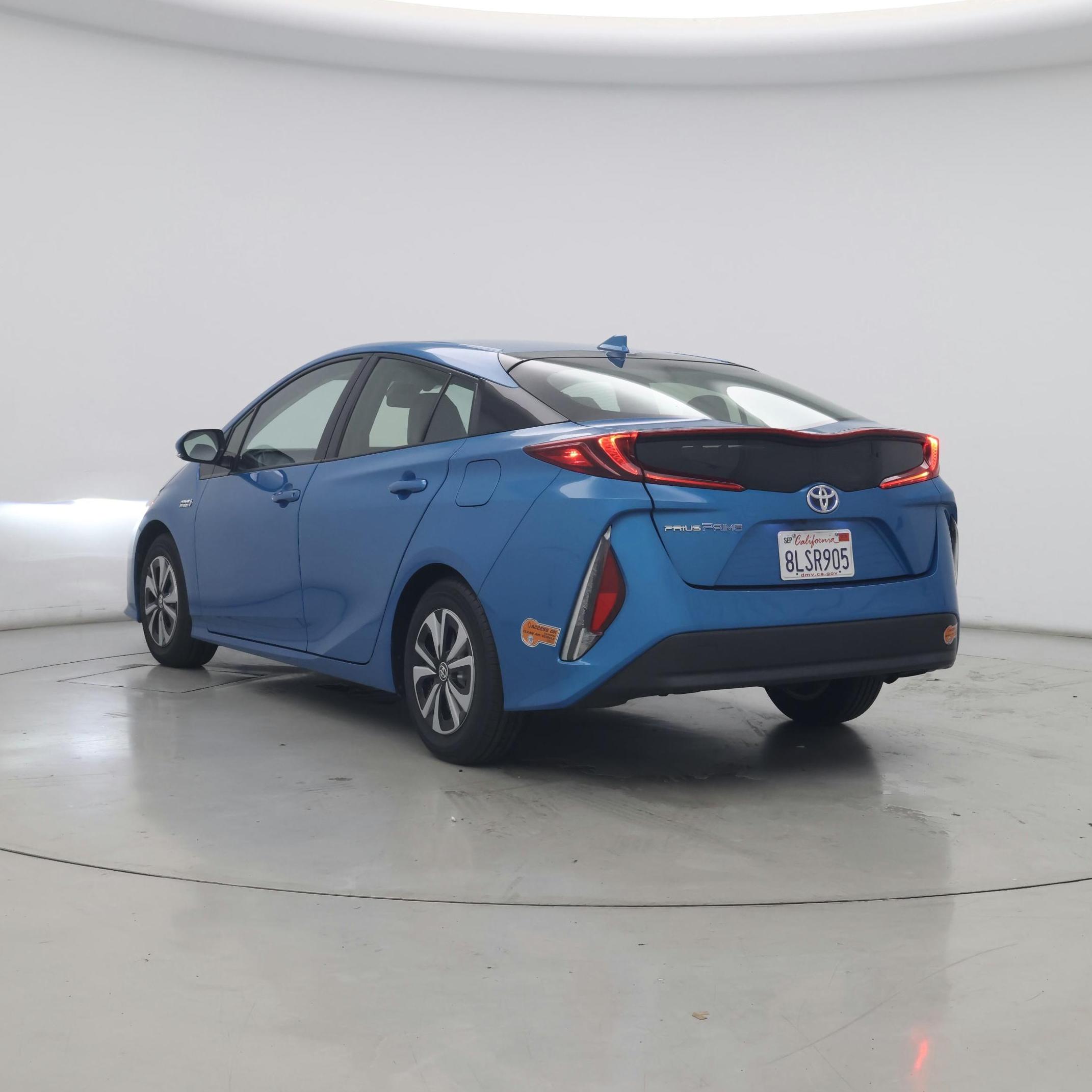 Thumbnail: 2019 Toyota Prius Prime - 2