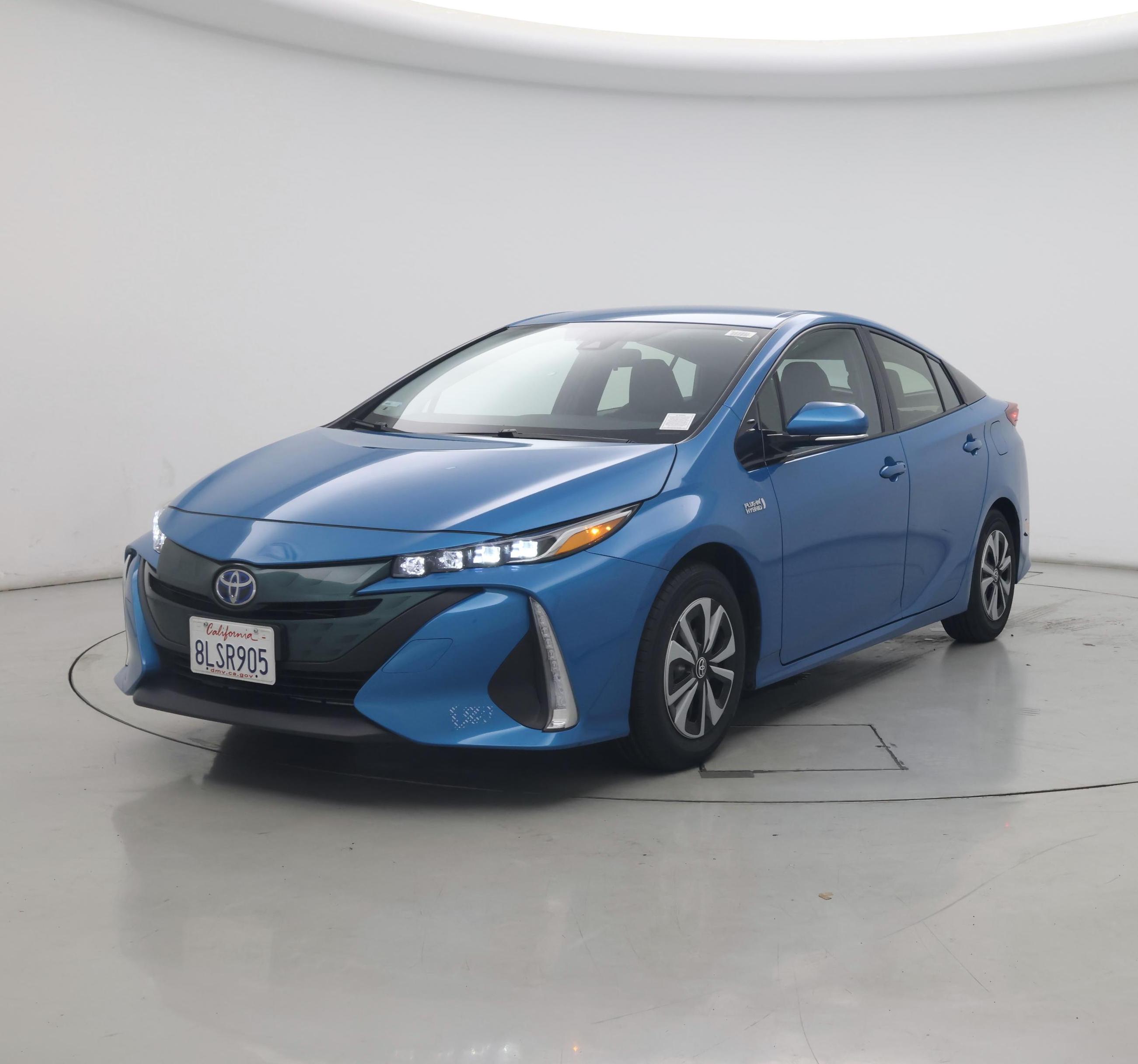 Thumbnail: 2019 Toyota Prius Prime - 4