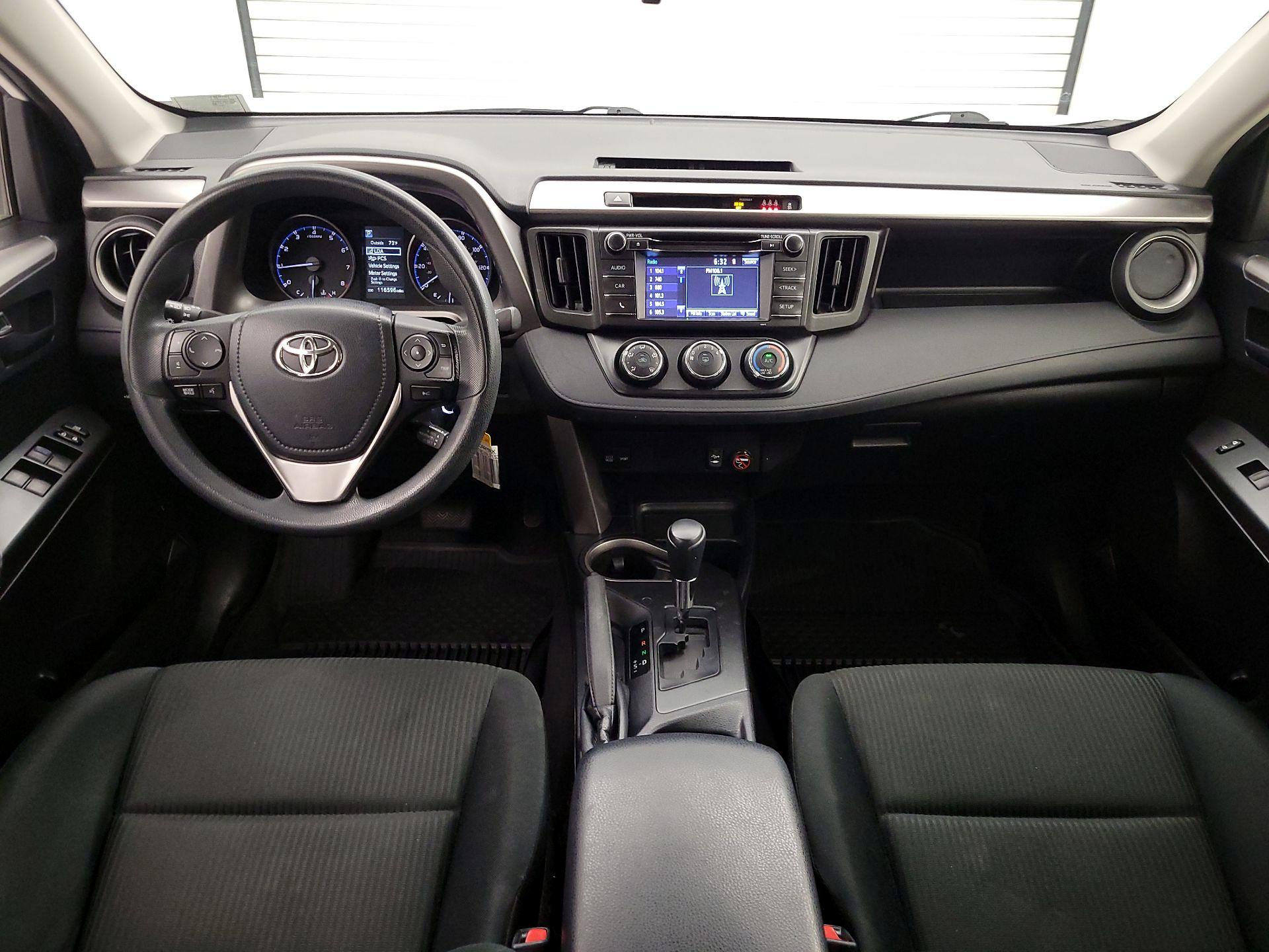 Thumbnail: 2017 Toyota RAV4 - 9
