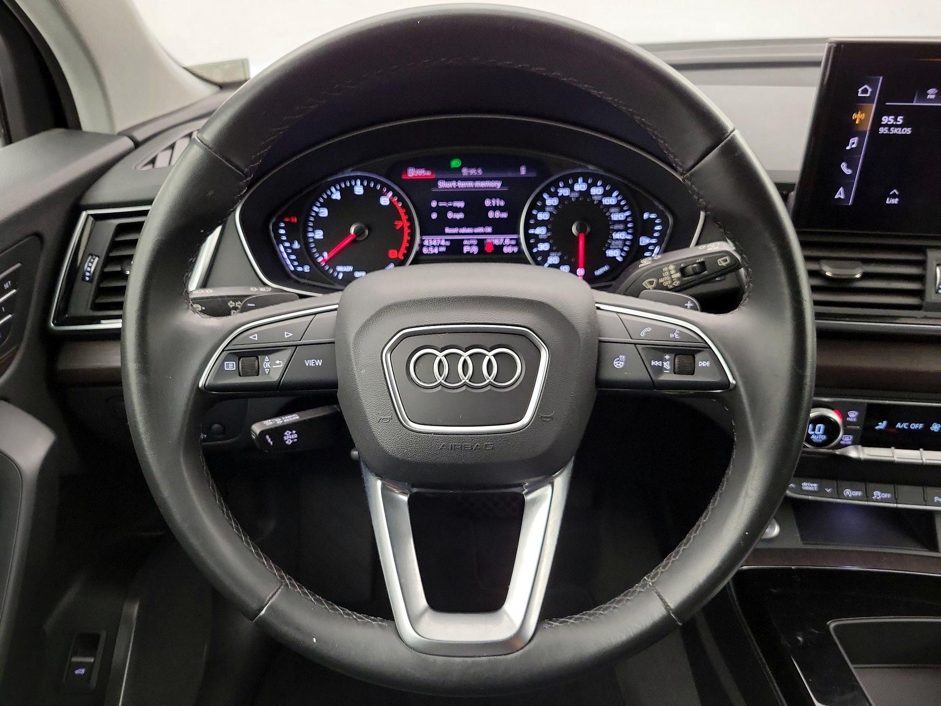 Thumbnail: 2021 Audi Q5 - 10