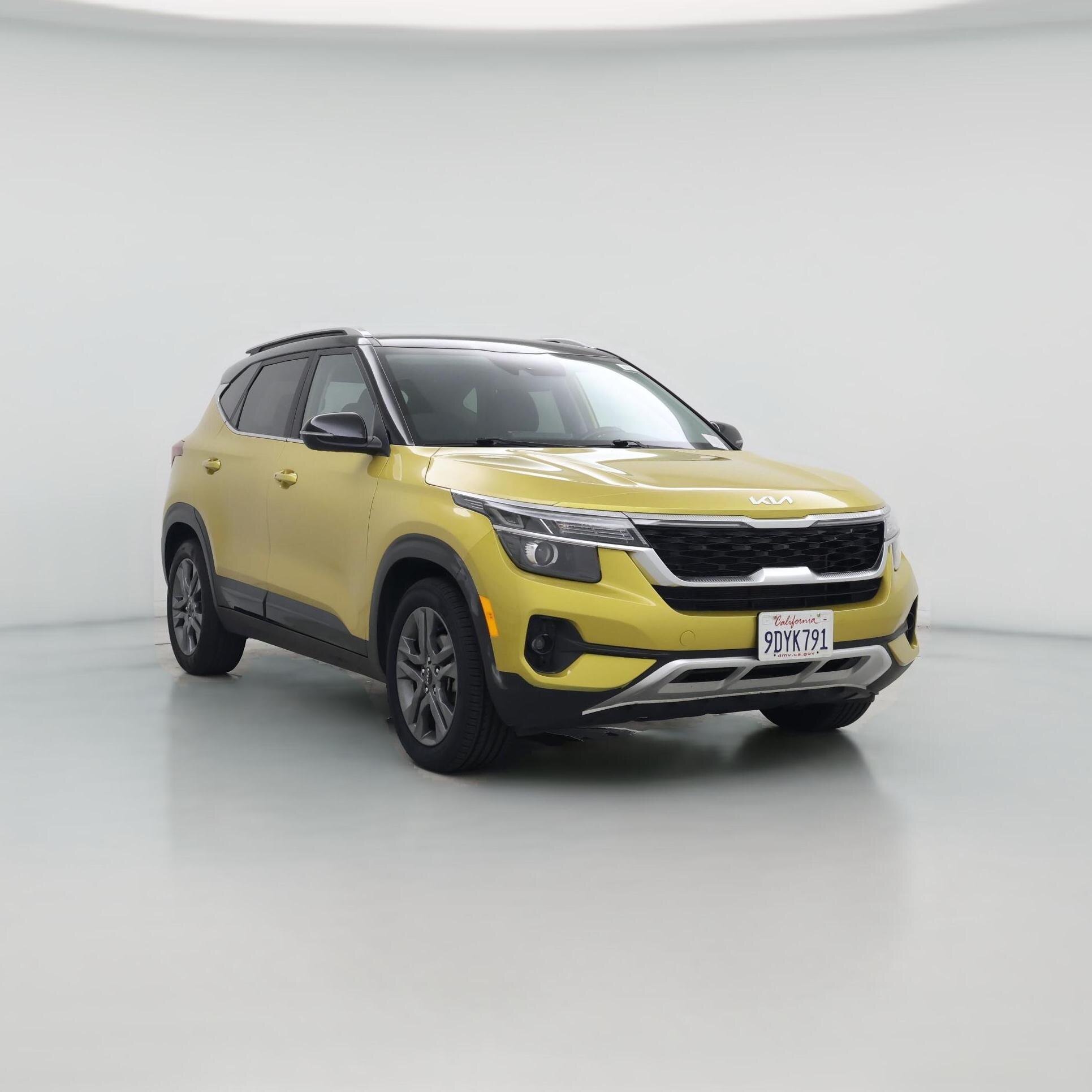 Thumbnail: 2023 Kia Seltos - 1