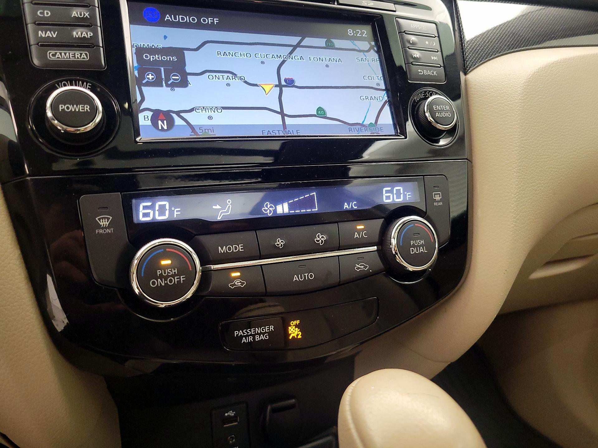 Thumbnail: 2015 Nissan Rogue - 17