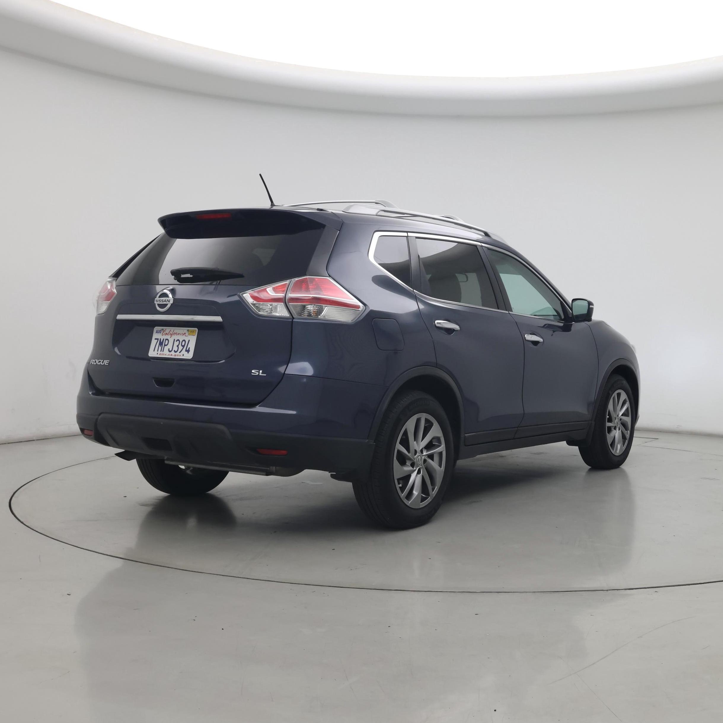 Thumbnail: 2015 Nissan Rogue - 8