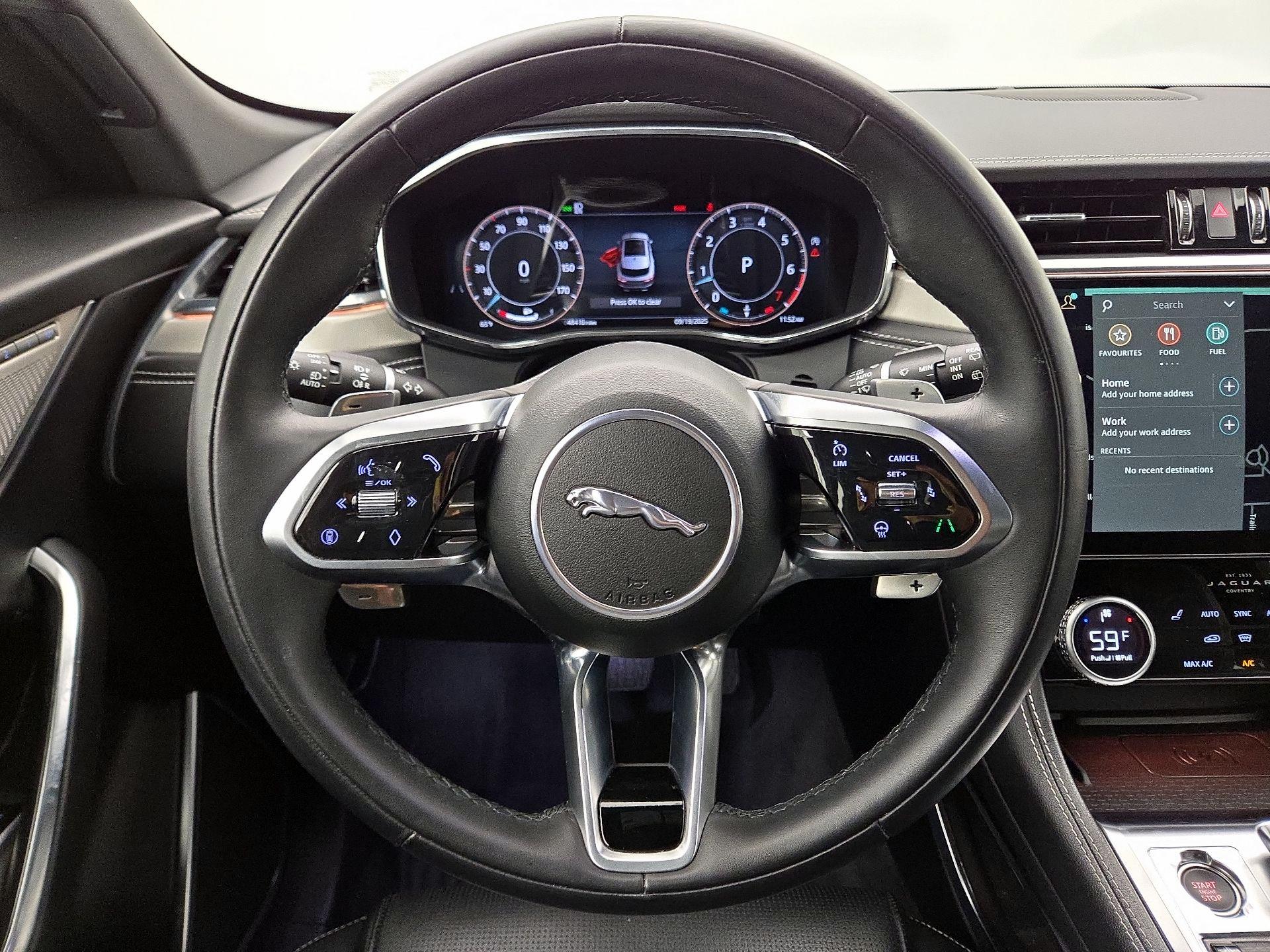 Thumbnail: 2025 Jaguar F-Pace - 10