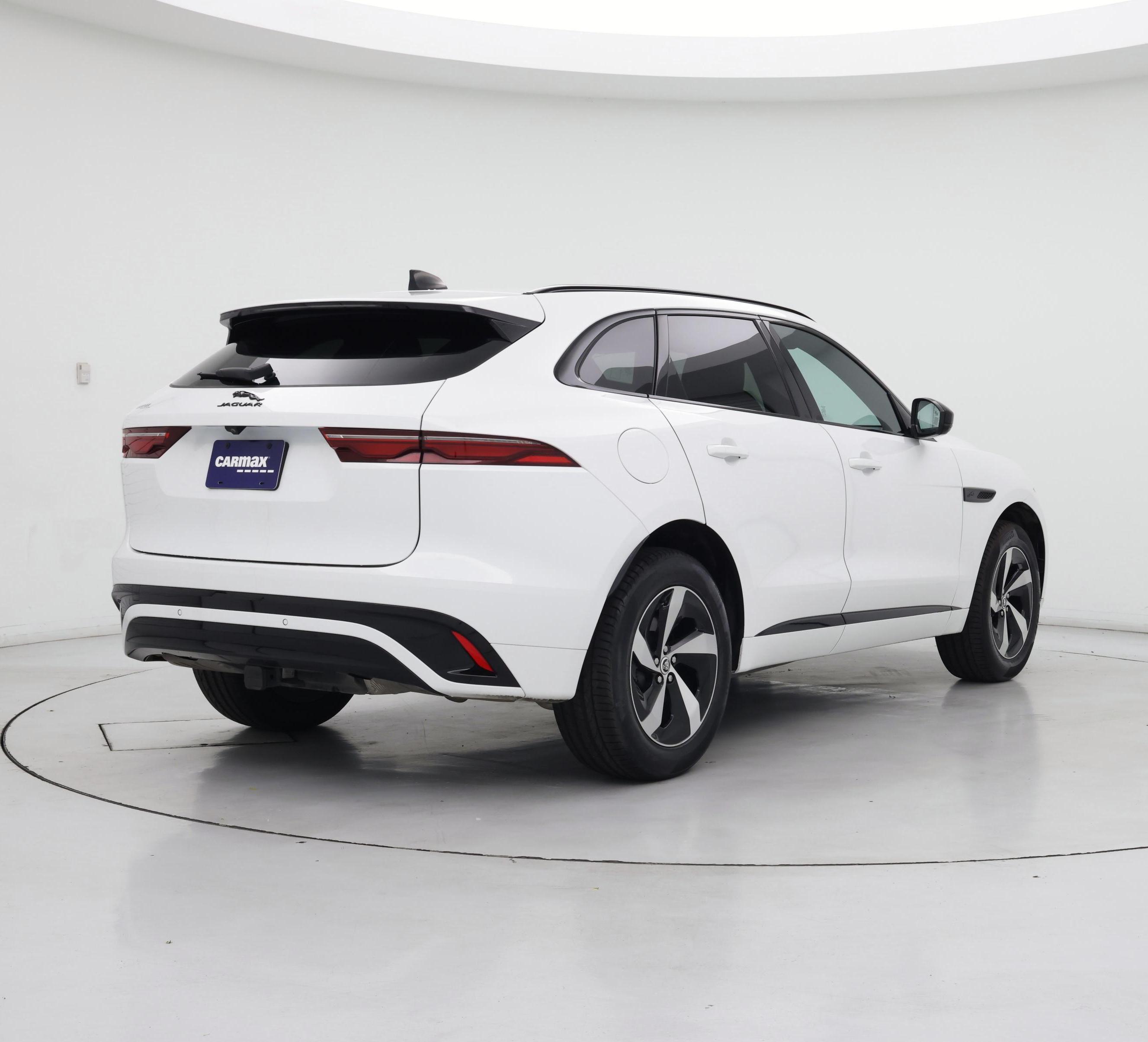 Thumbnail: 2025 Jaguar F-Pace - 8