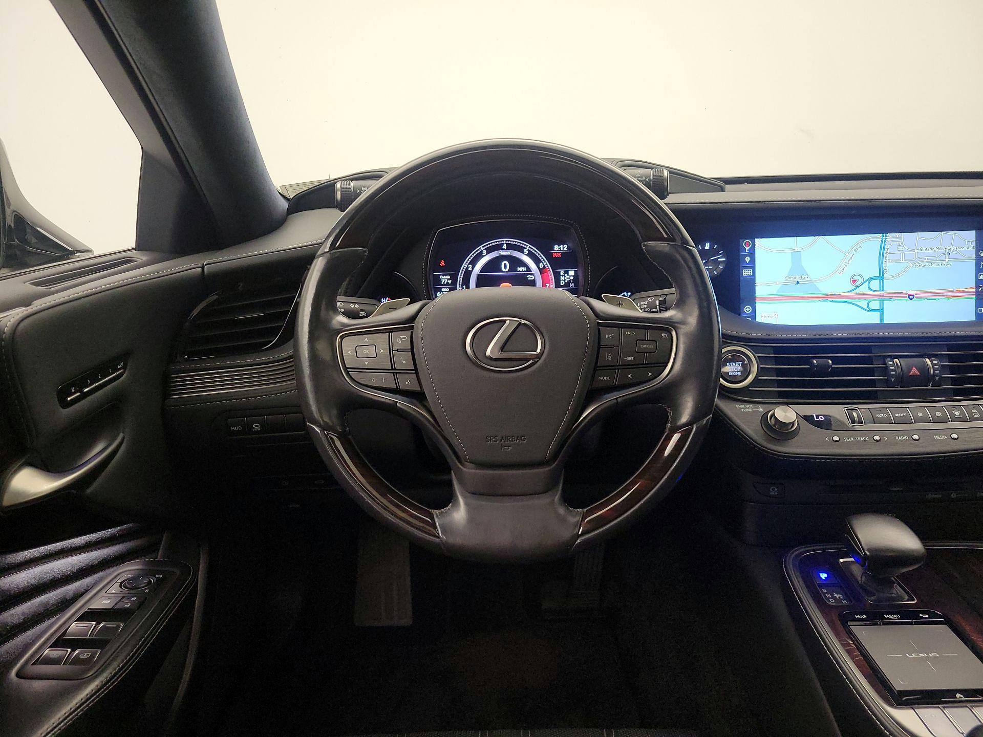 Thumbnail: 2019 Lexus LS - 10