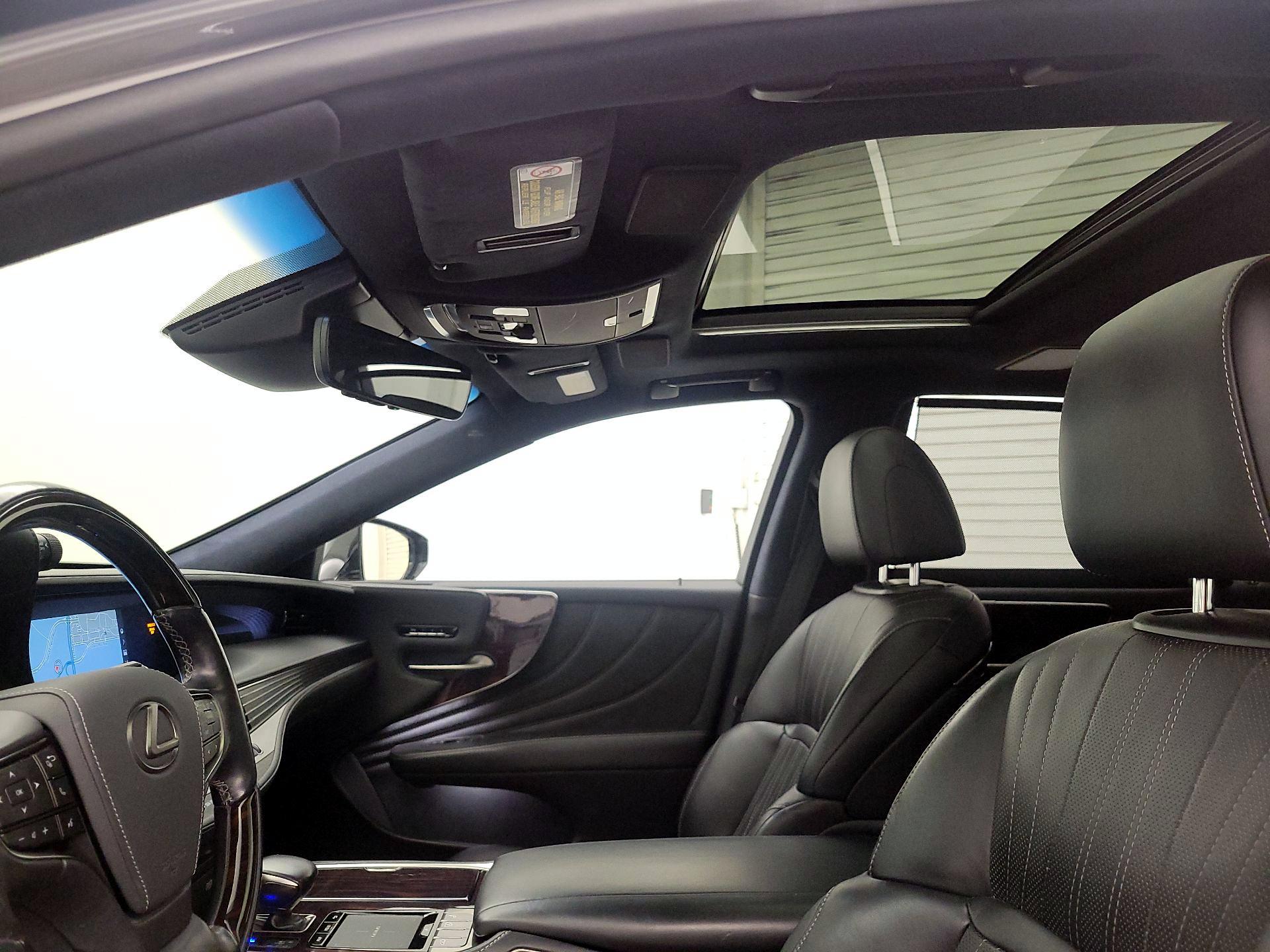 Thumbnail: 2019 Lexus LS - 20