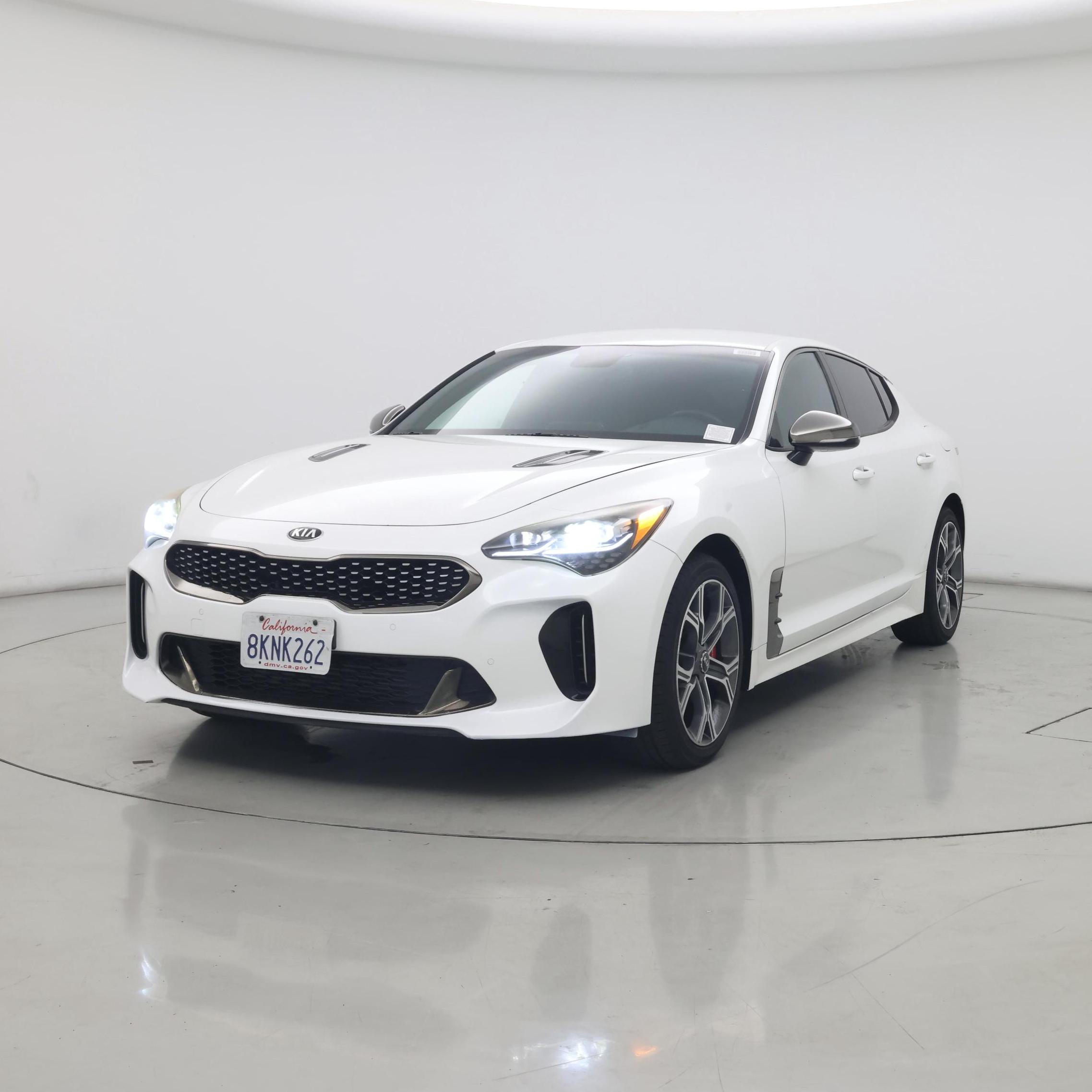 Thumbnail: 2019 Kia Stinger - 4