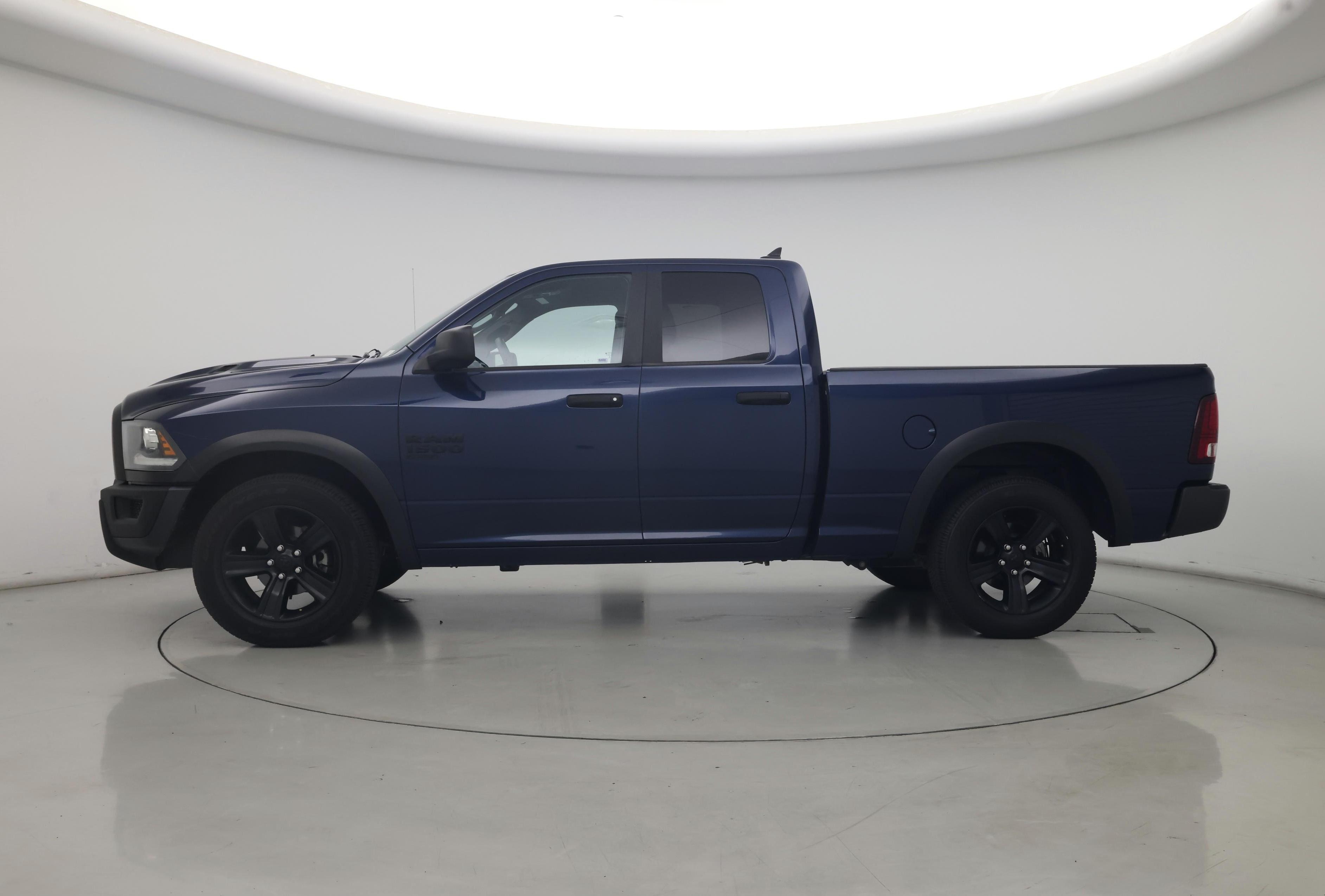 Thumbnail: 2021 RAM 1500 Classic - 3