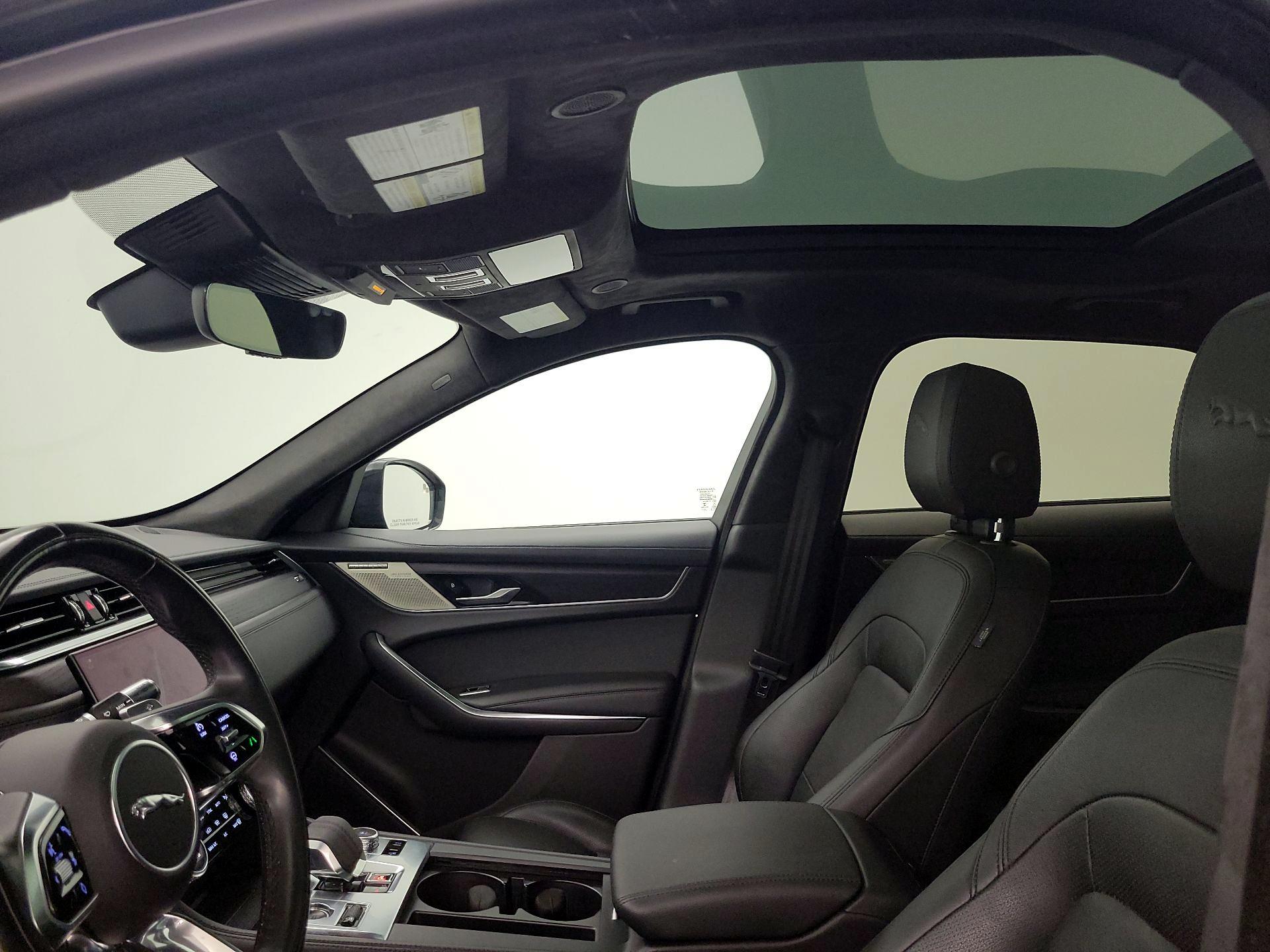 Thumbnail: 2022 Jaguar F-Pace - 20