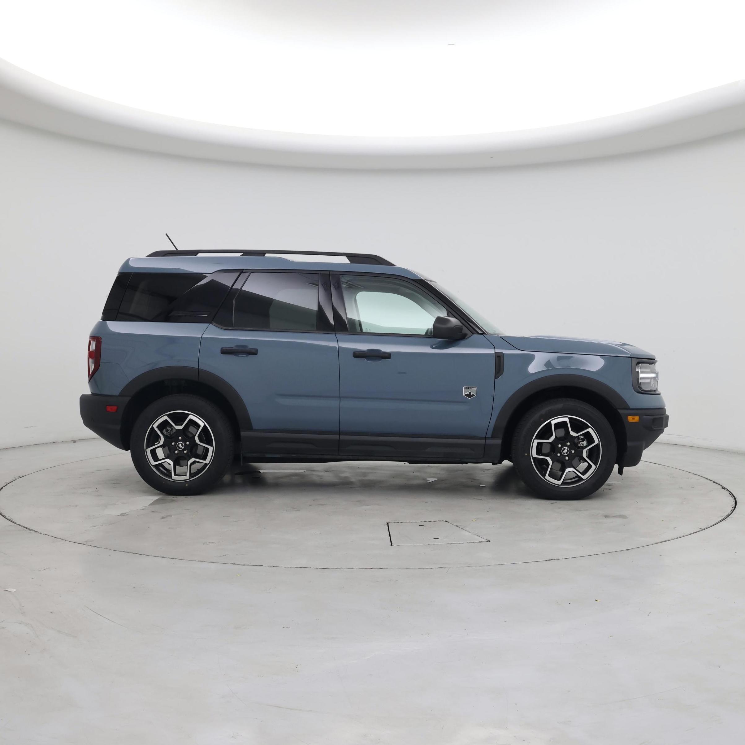 Thumbnail: 2021 Ford Bronco Sport - 7