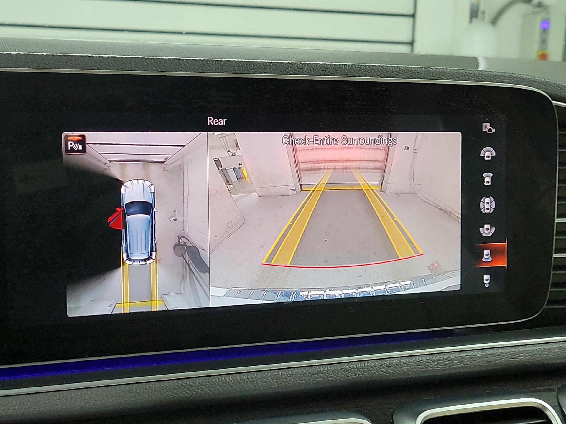 Thumbnail: 2020 Mercedes-Benz GLE - 13